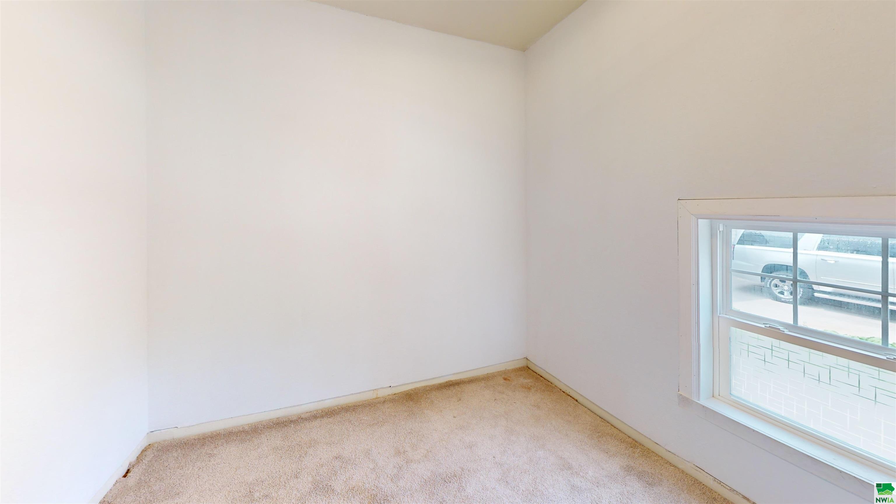 MLS #829001