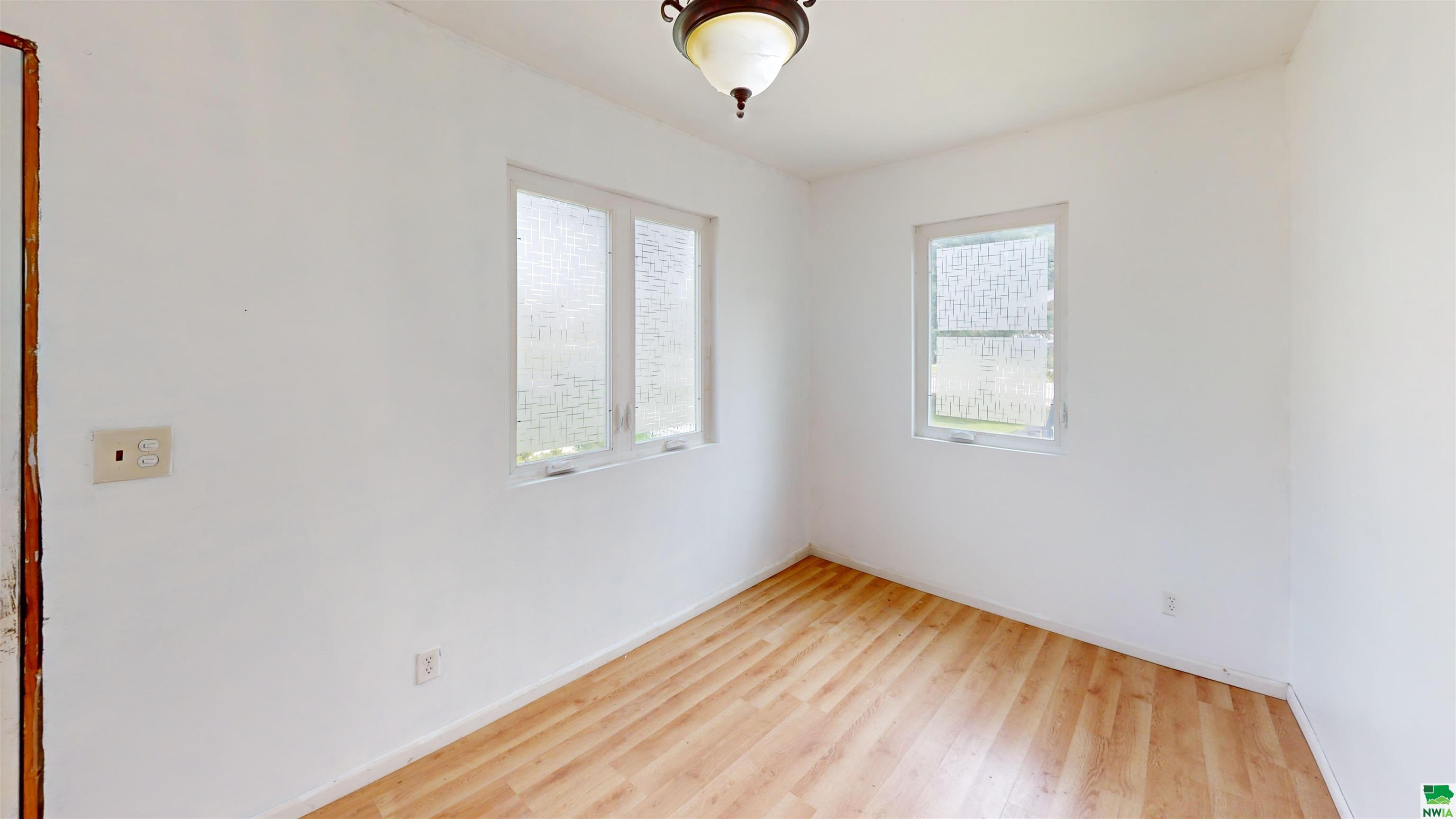 MLS #829001