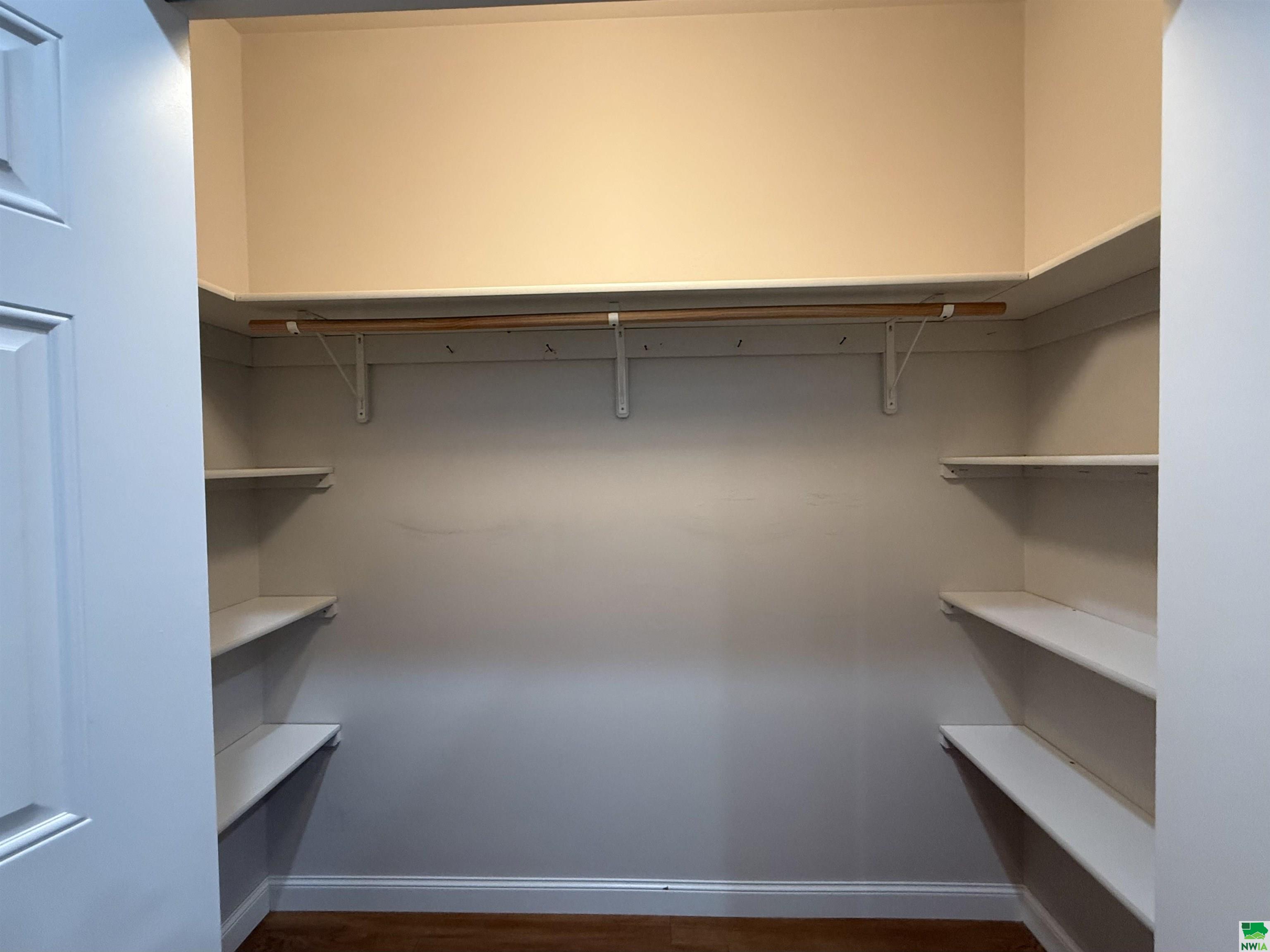 MLS #829002