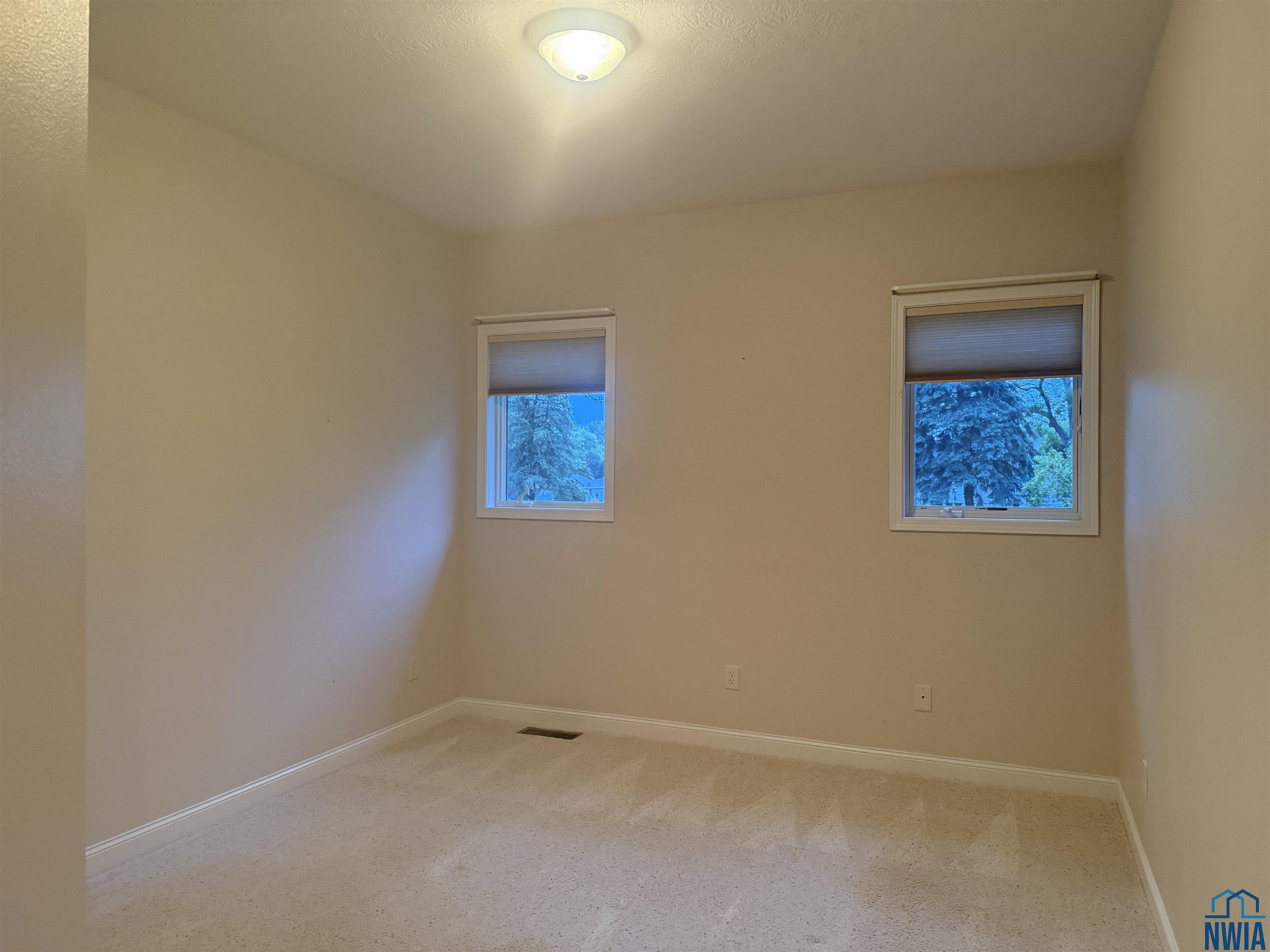 MLS #829002