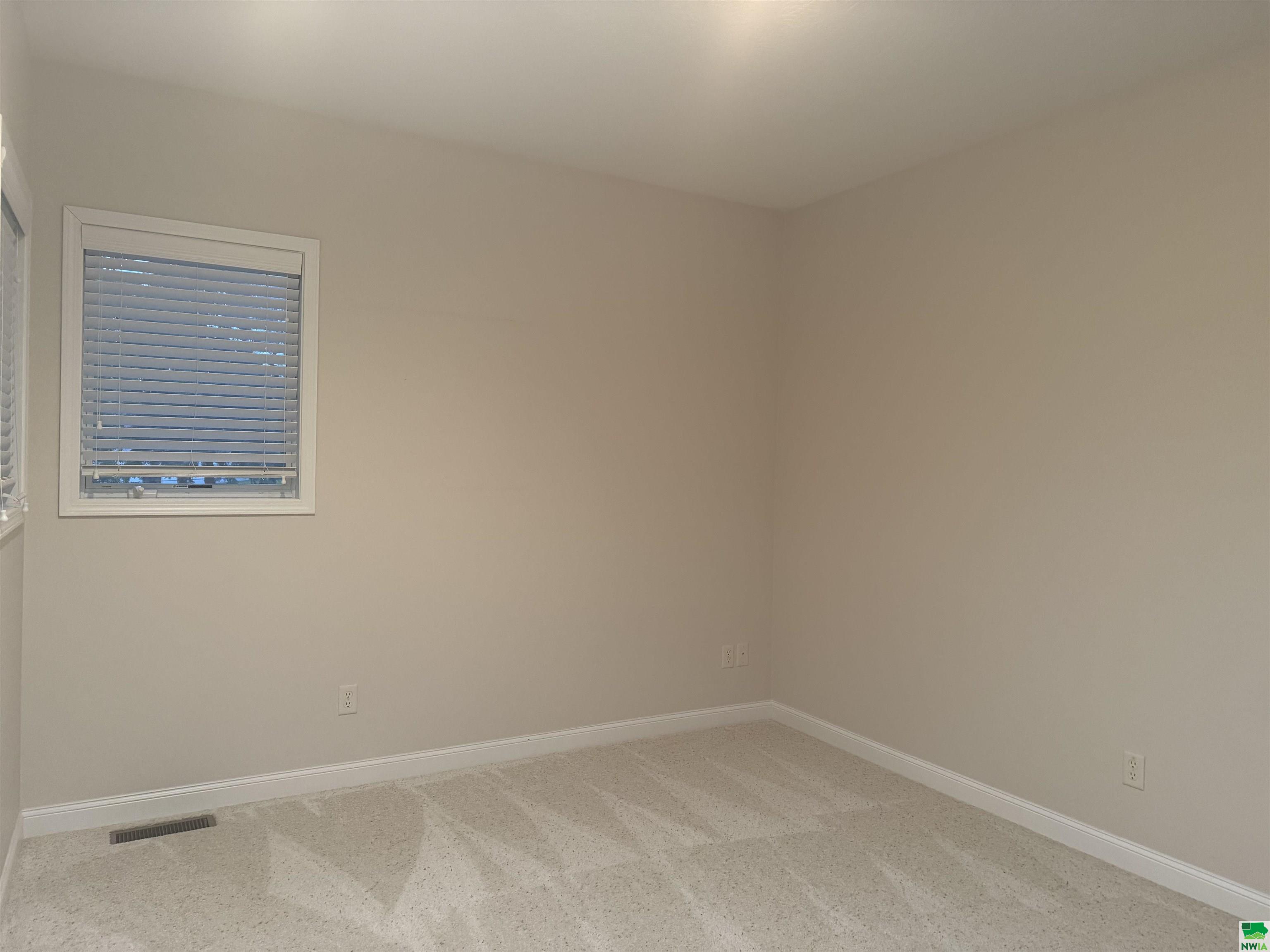 MLS #829002