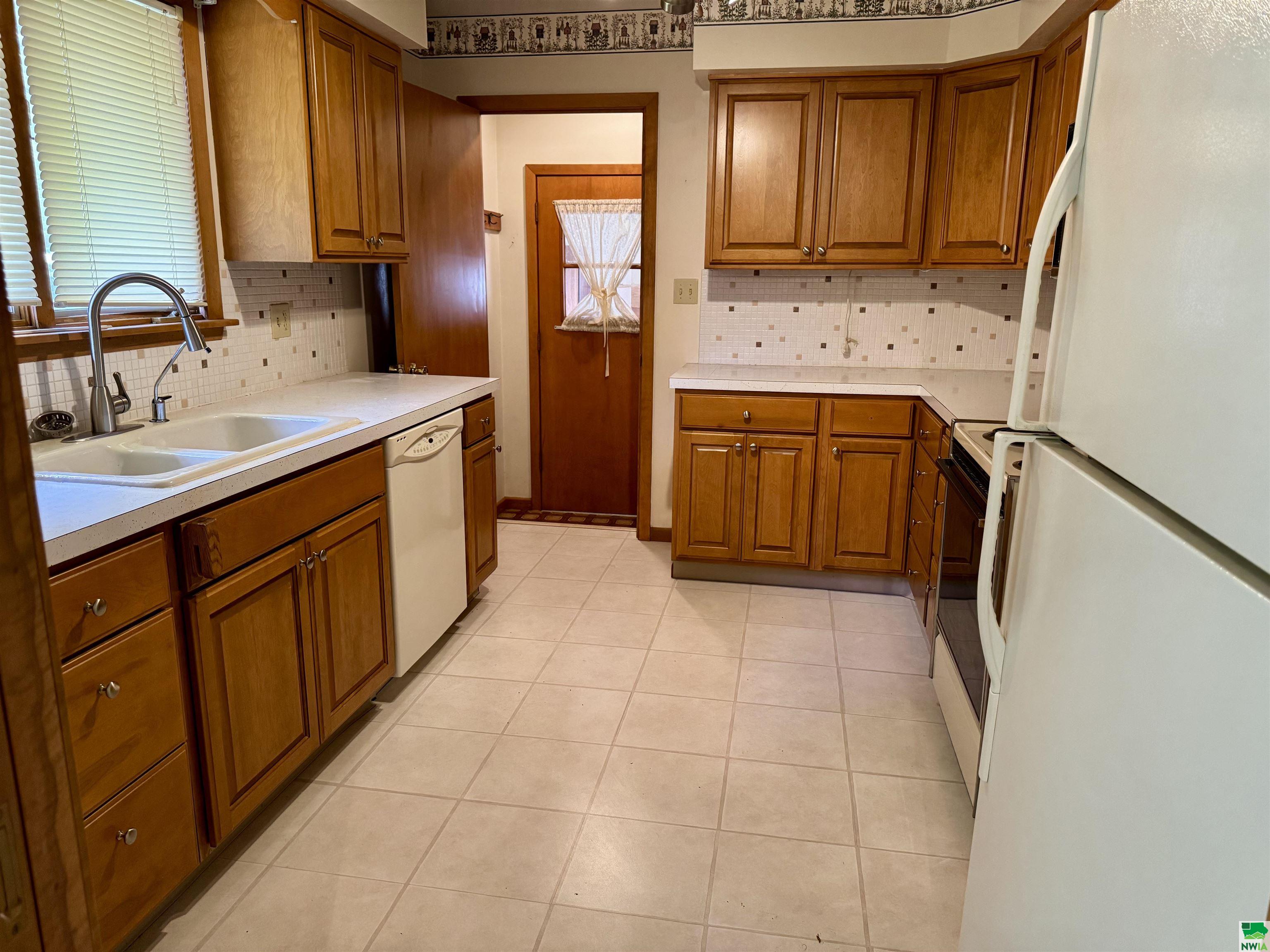 MLS #829006