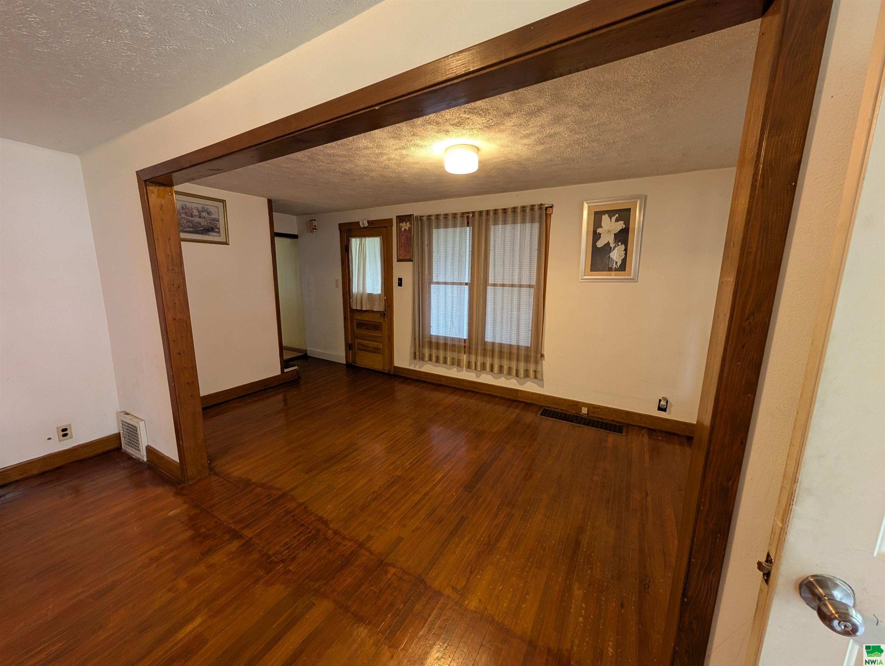 MLS #829008