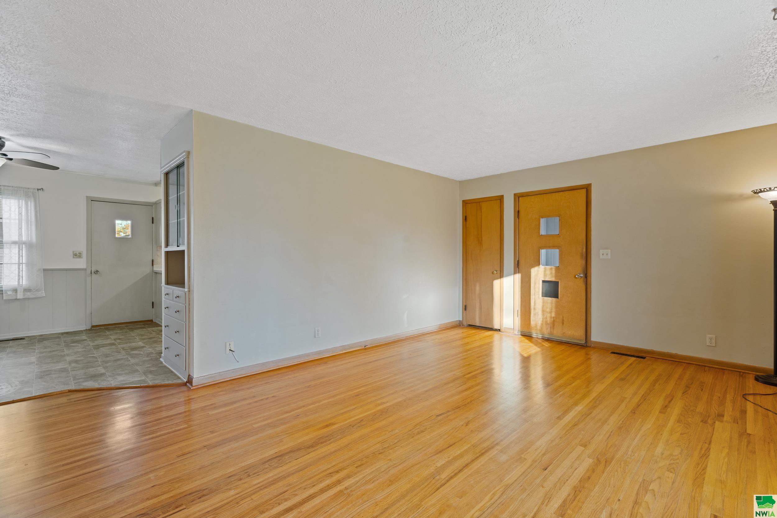 MLS #829013