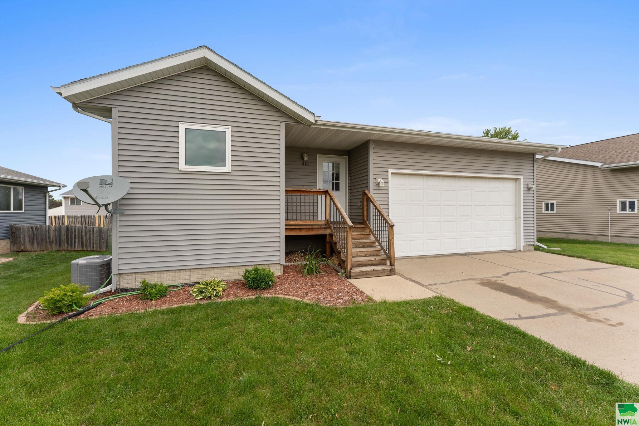 1210 Madison St., Vermillion, SD 57069 