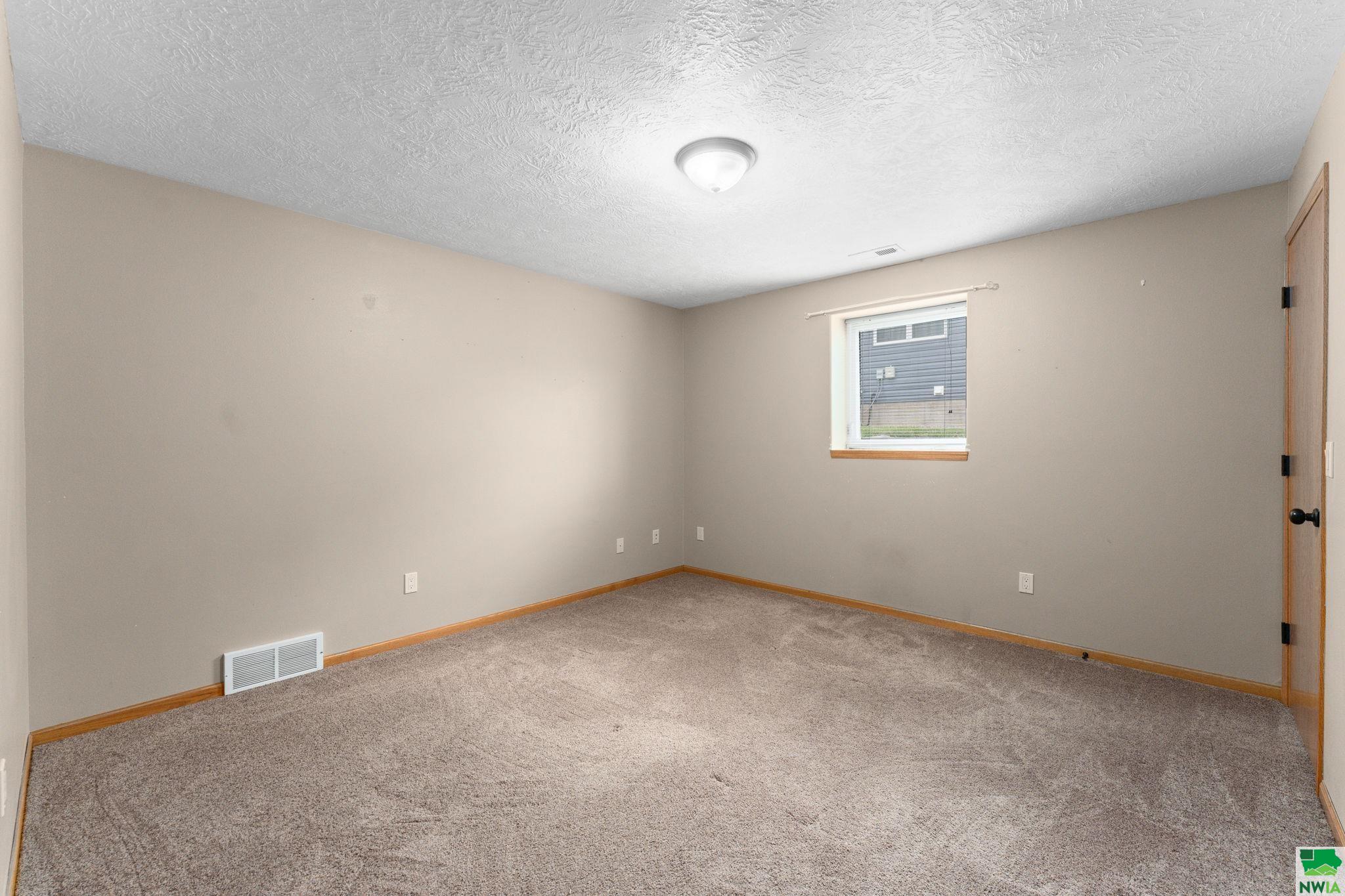 MLS #829027
