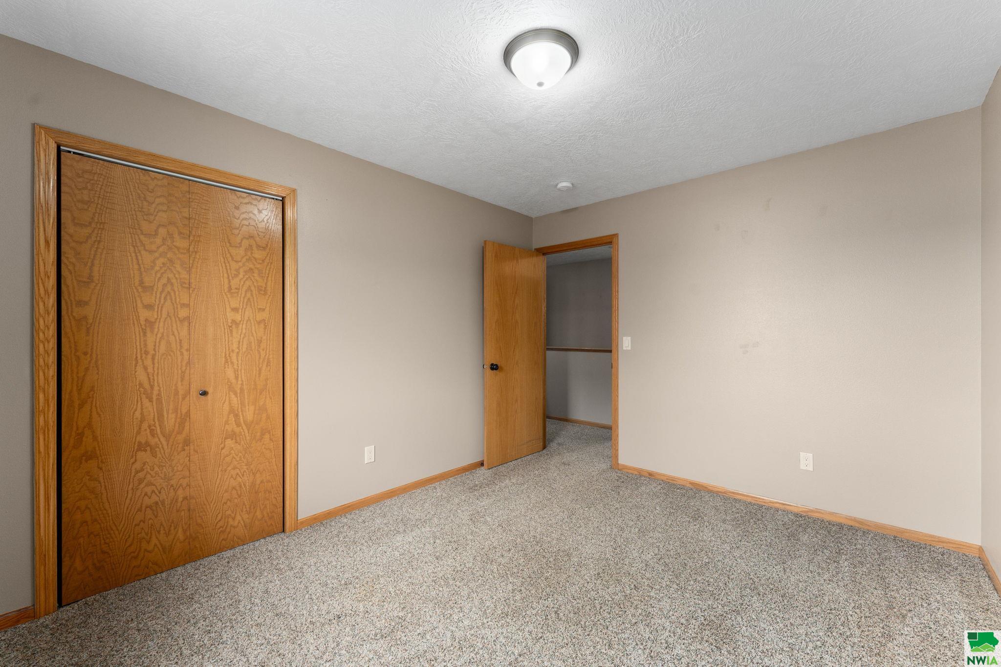 MLS #829027