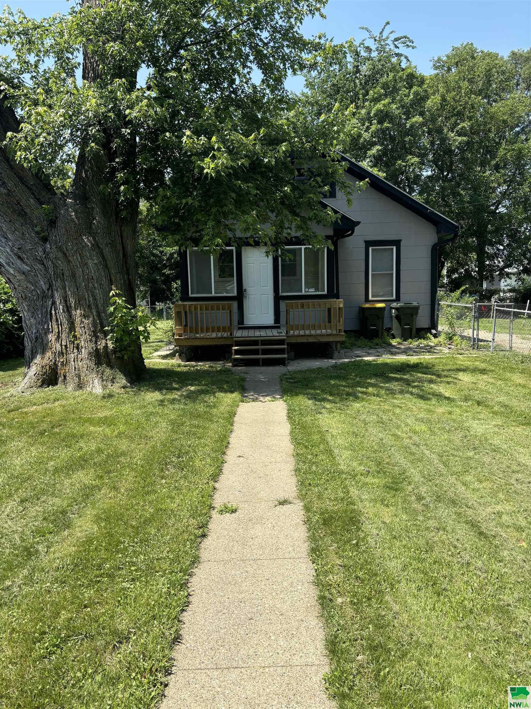 MLS #829031