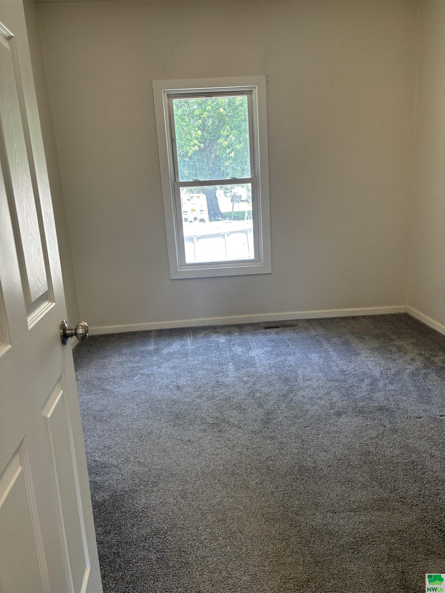 MLS #829031