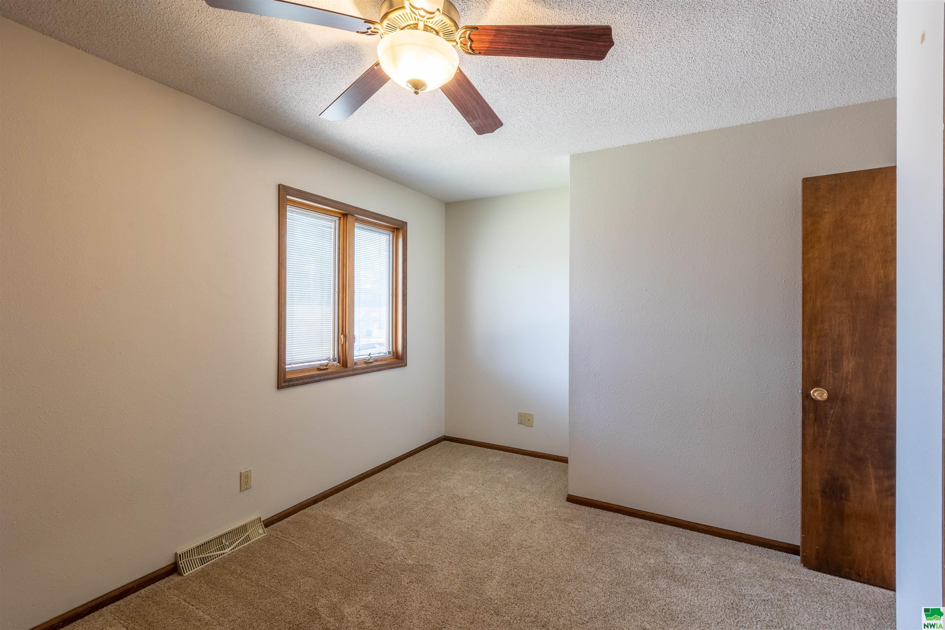 MLS #829032