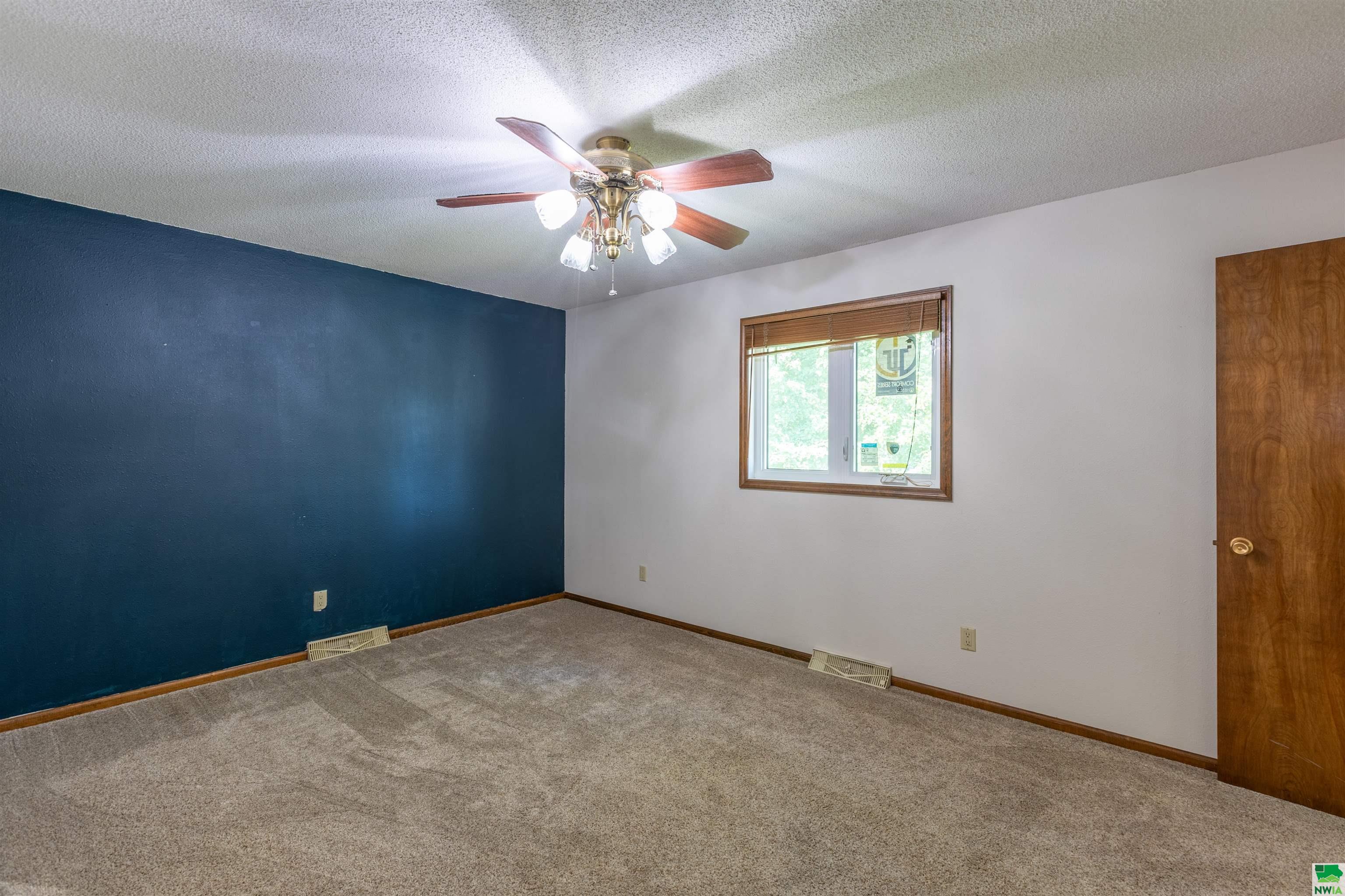 MLS #829032