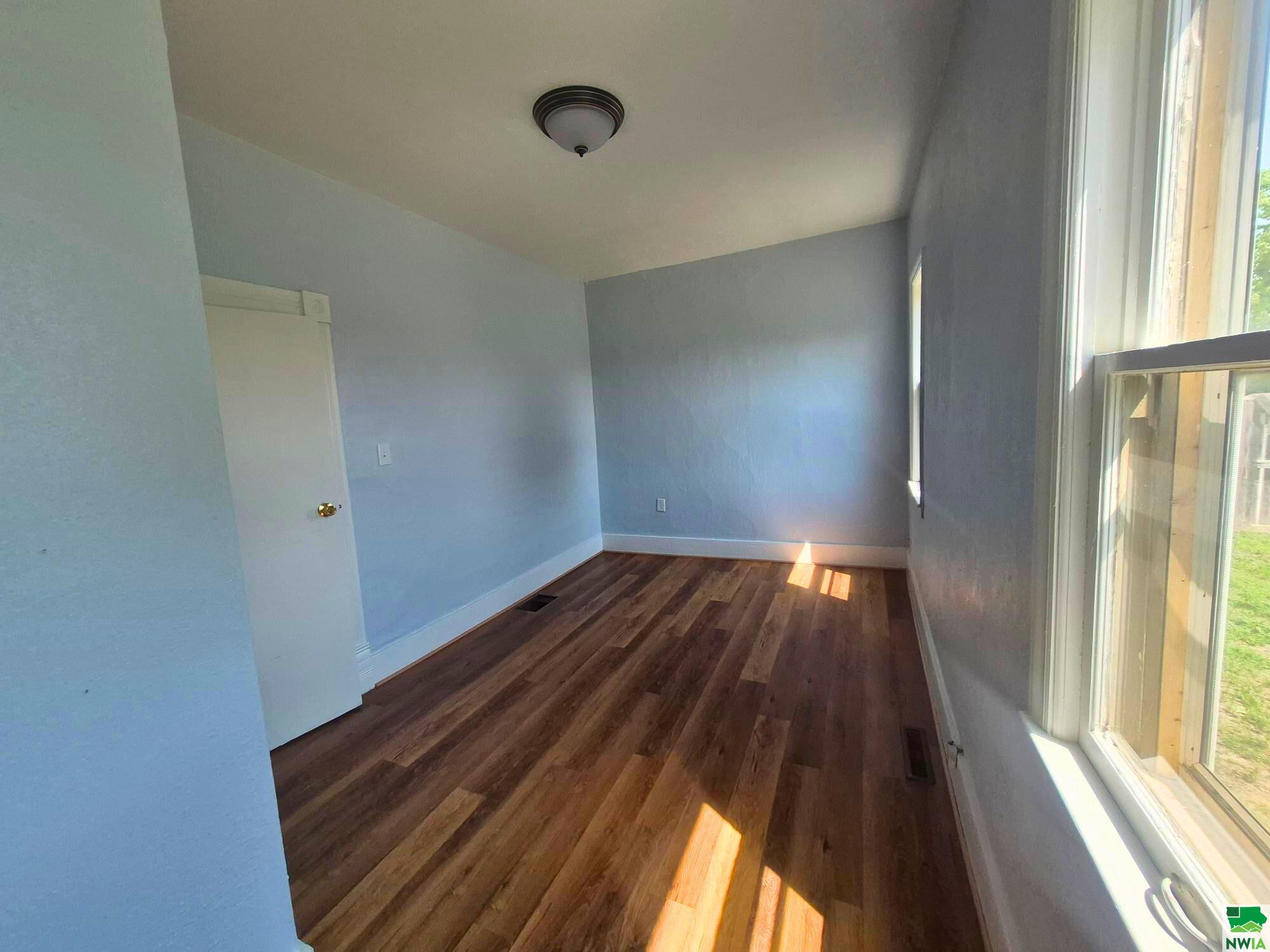 MLS #829038