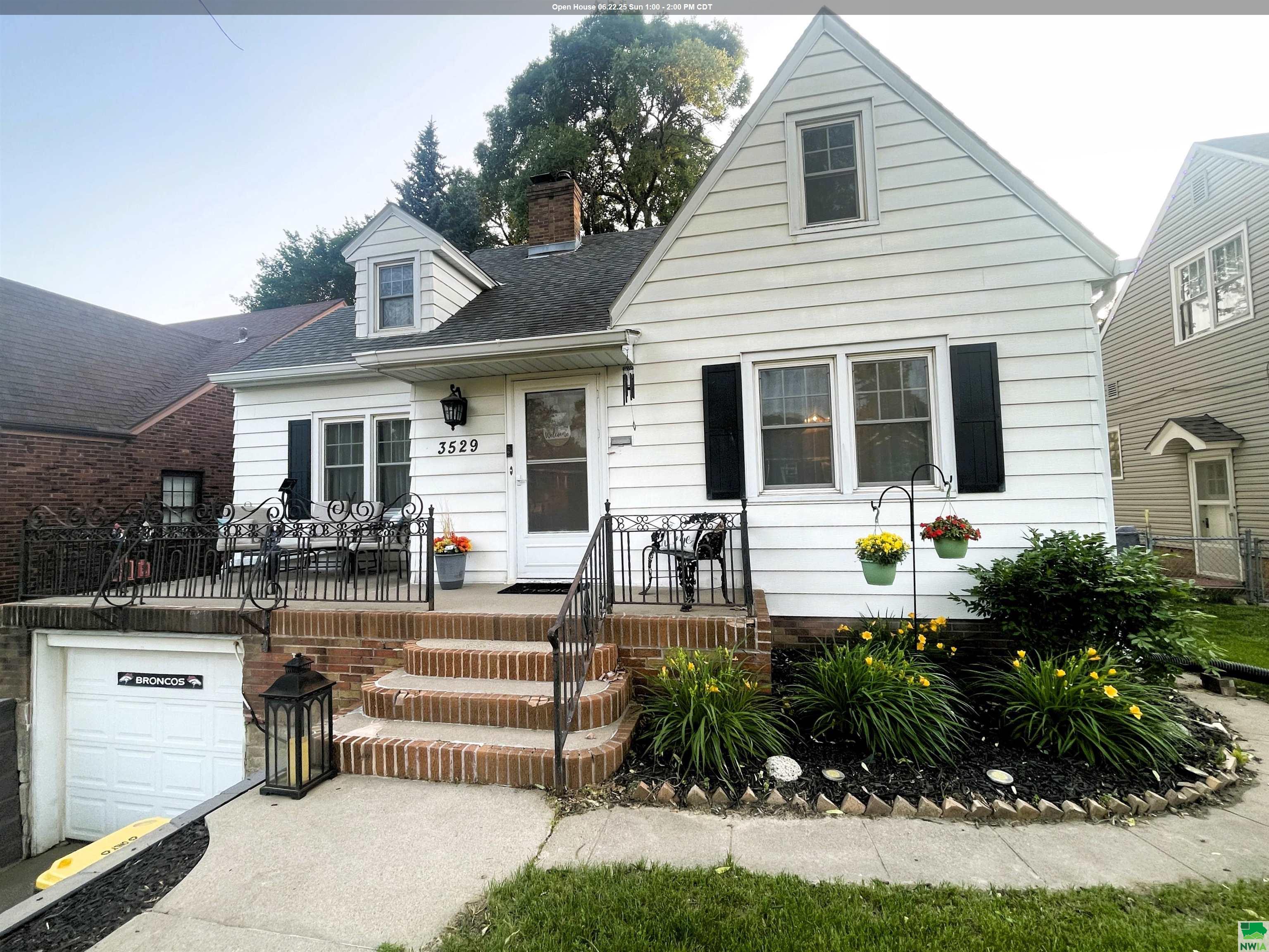 3529 Nebraska St, Sioux City, IA 51104 