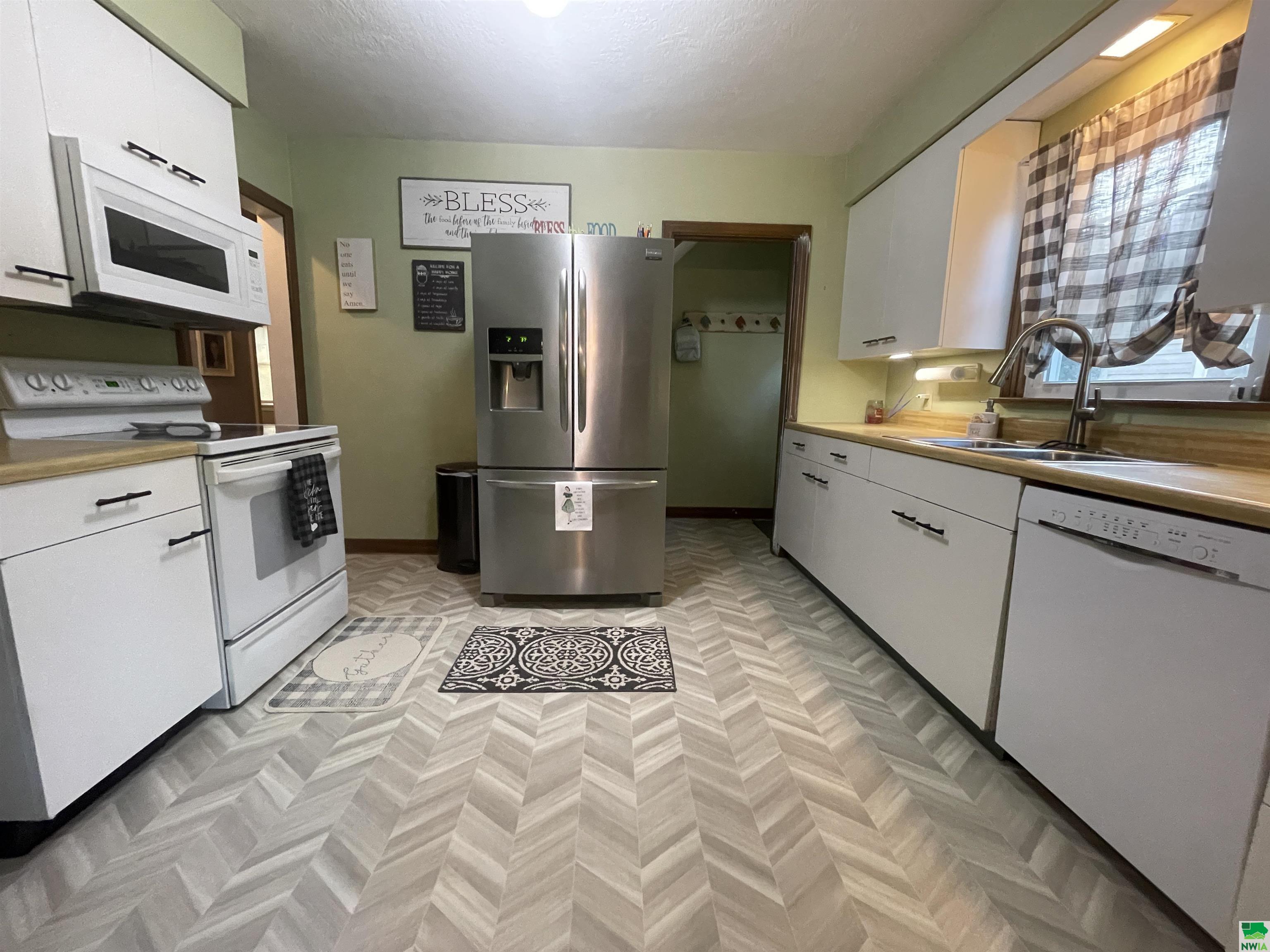 MLS #829040