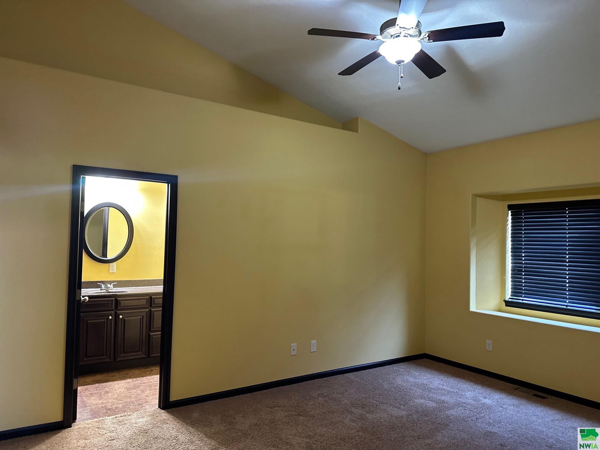 MLS #829044