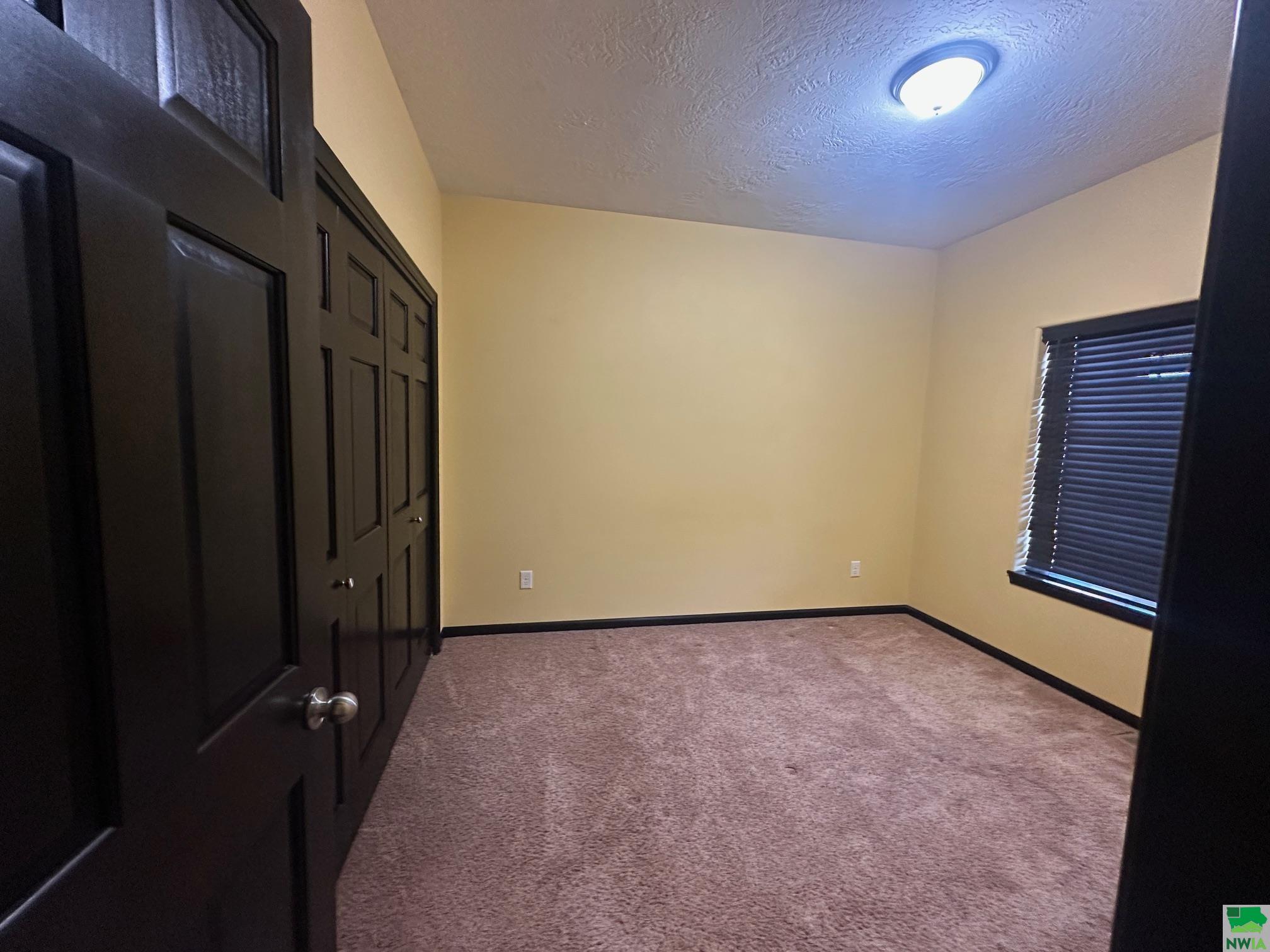 MLS #829044