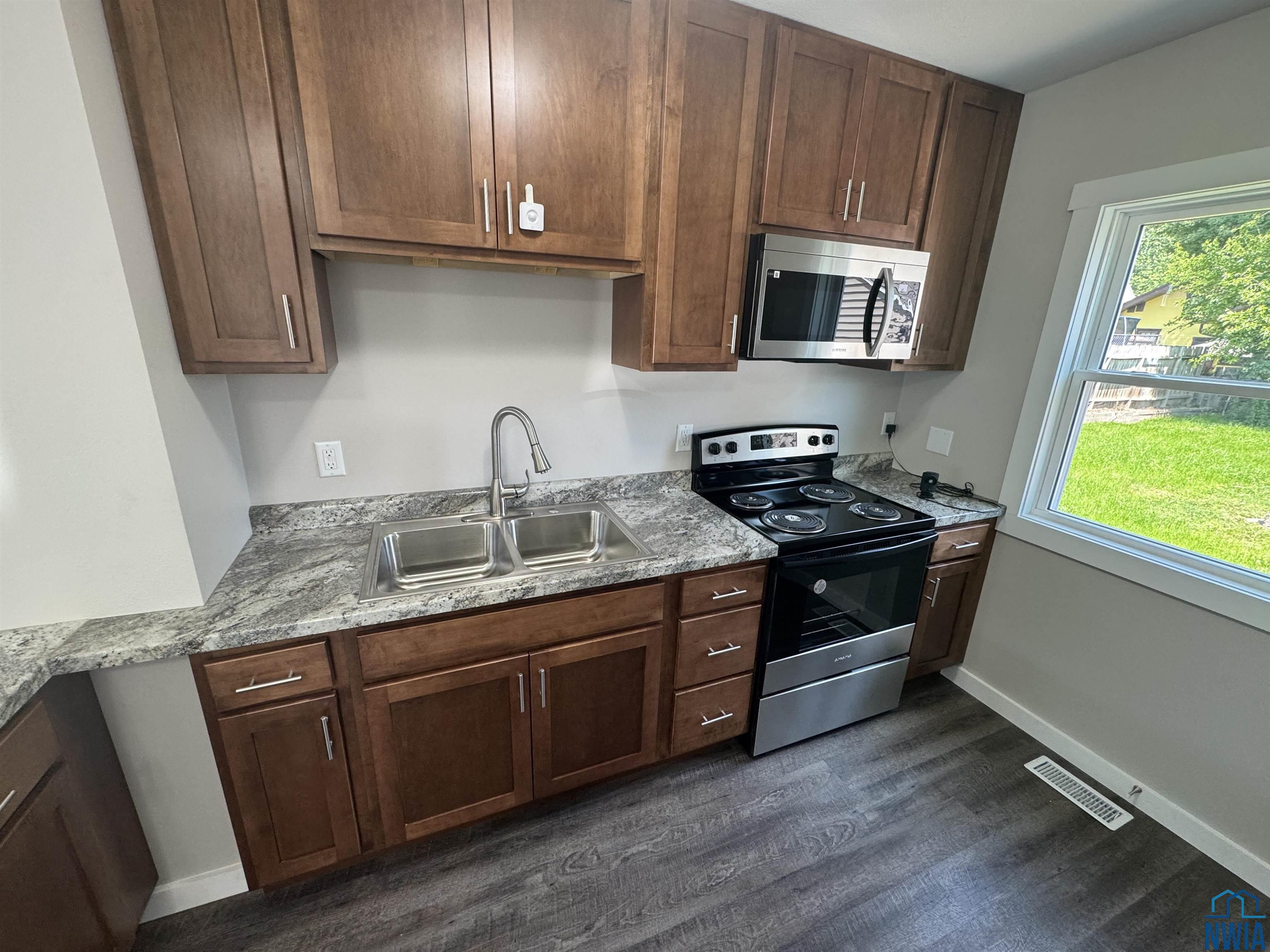 MLS #829047