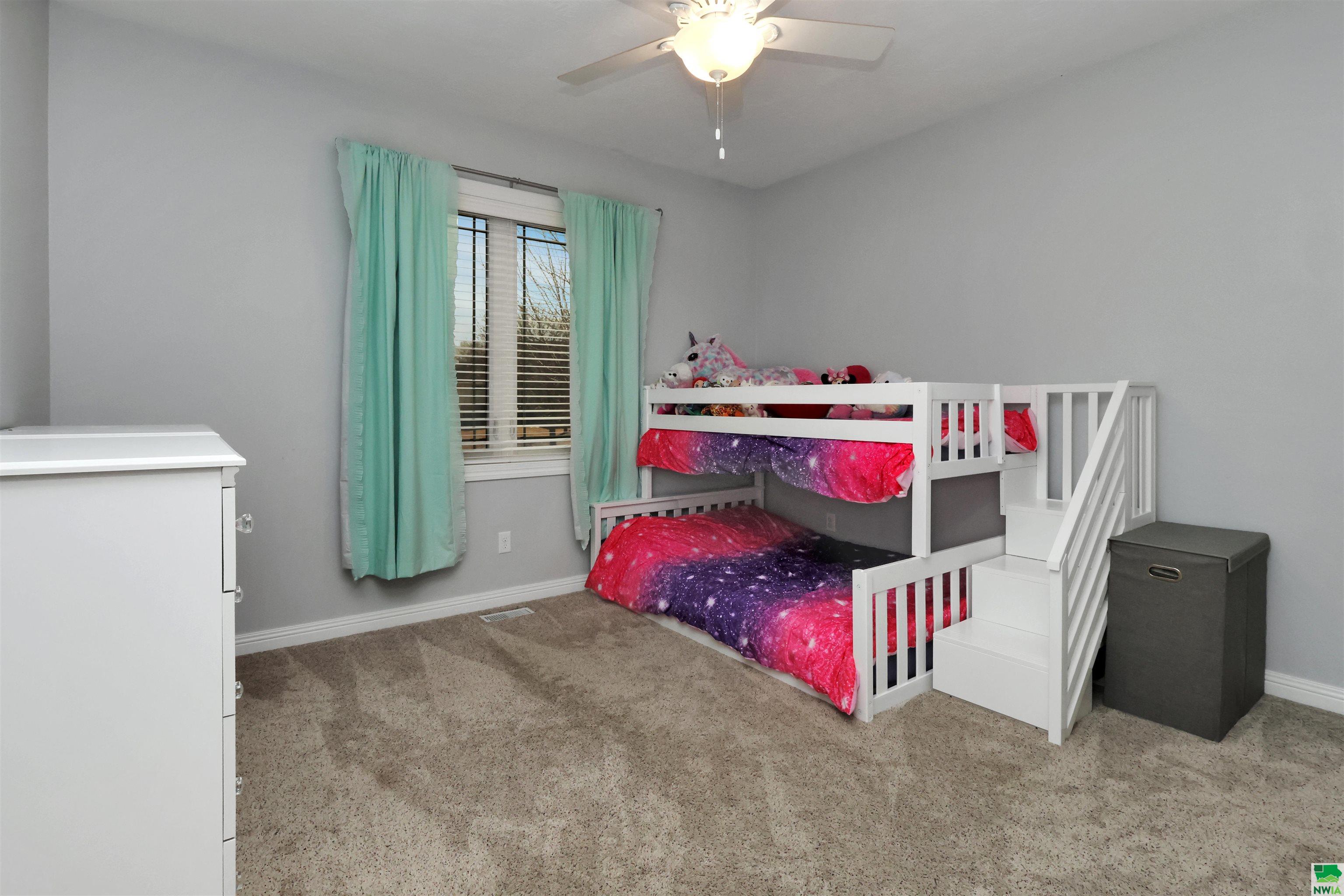 MLS #829049