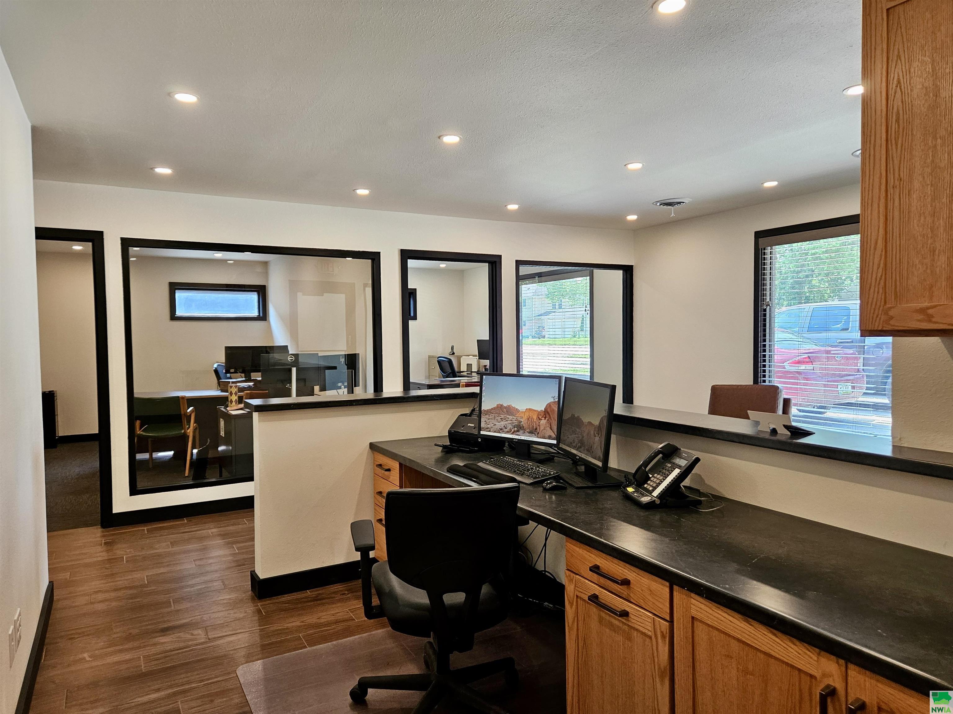MLS #829051