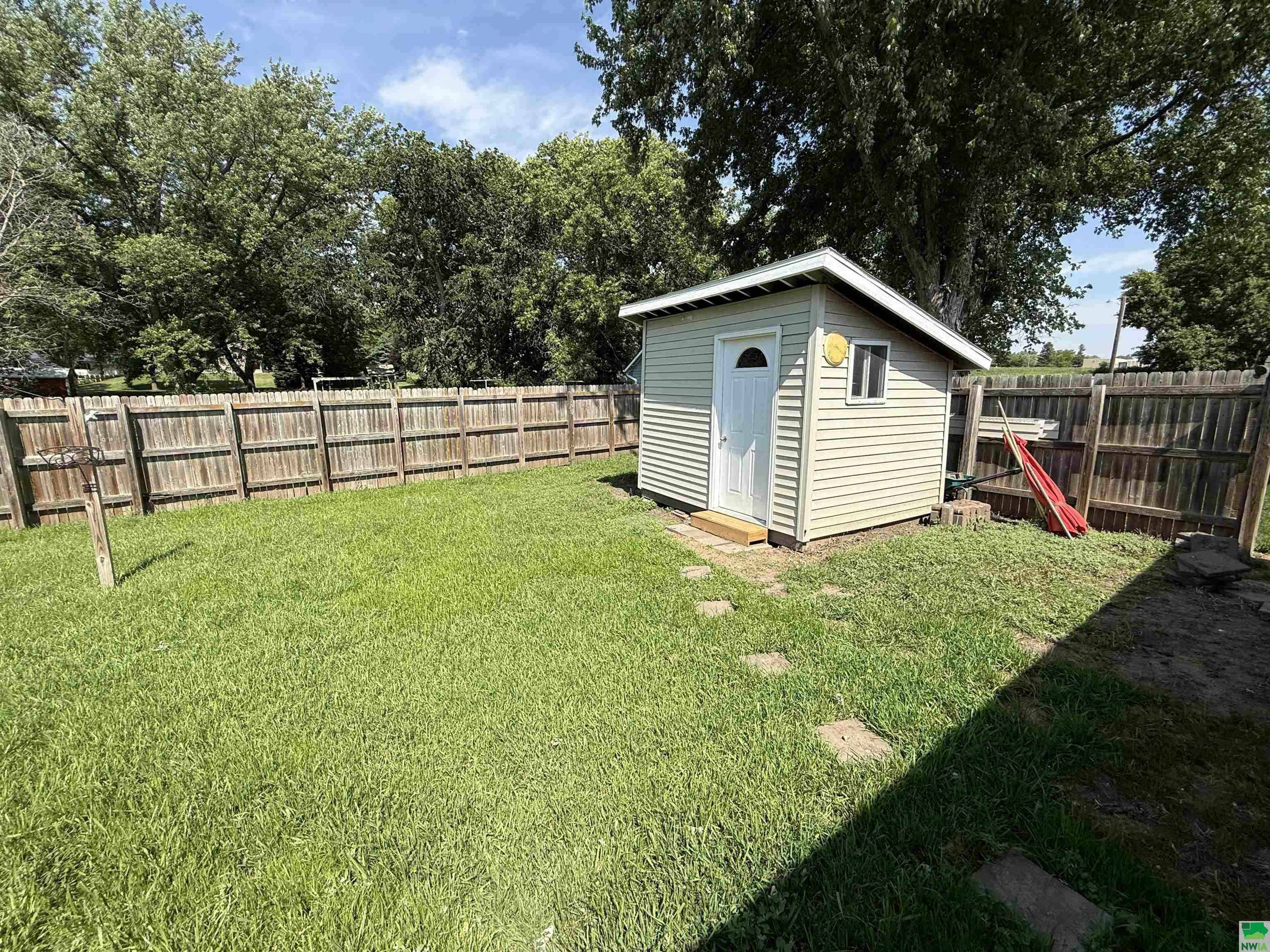 MLS #829054