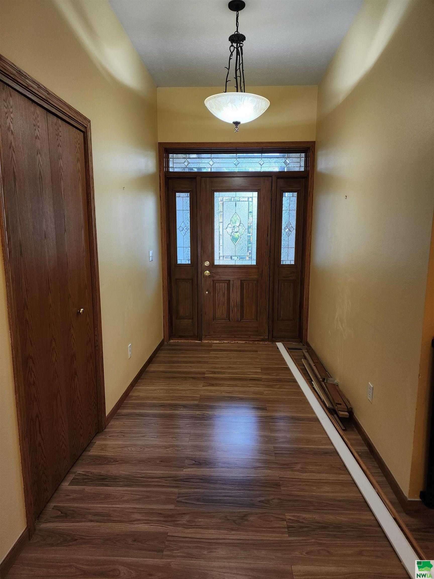 MLS #829055