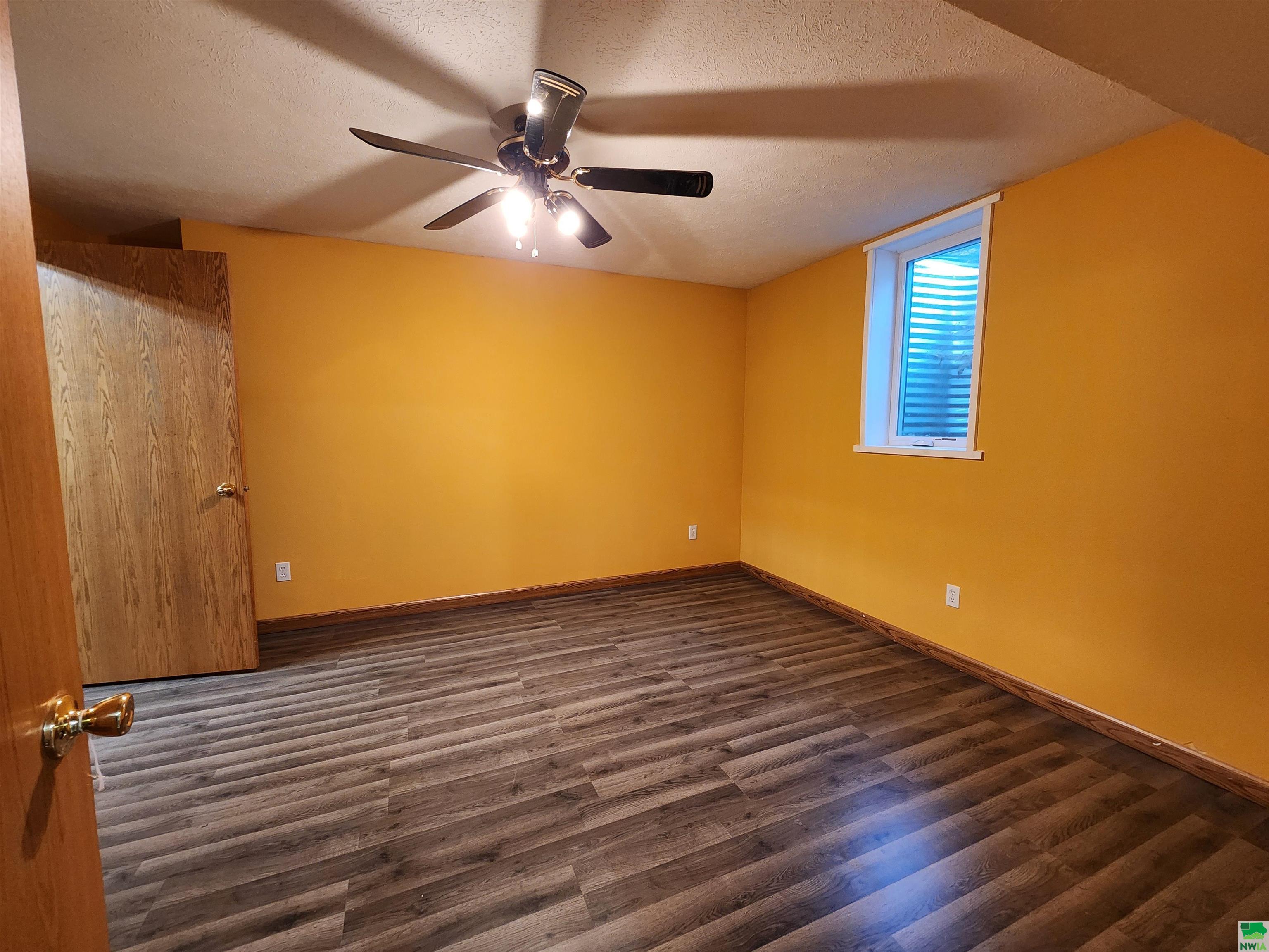 MLS #829055