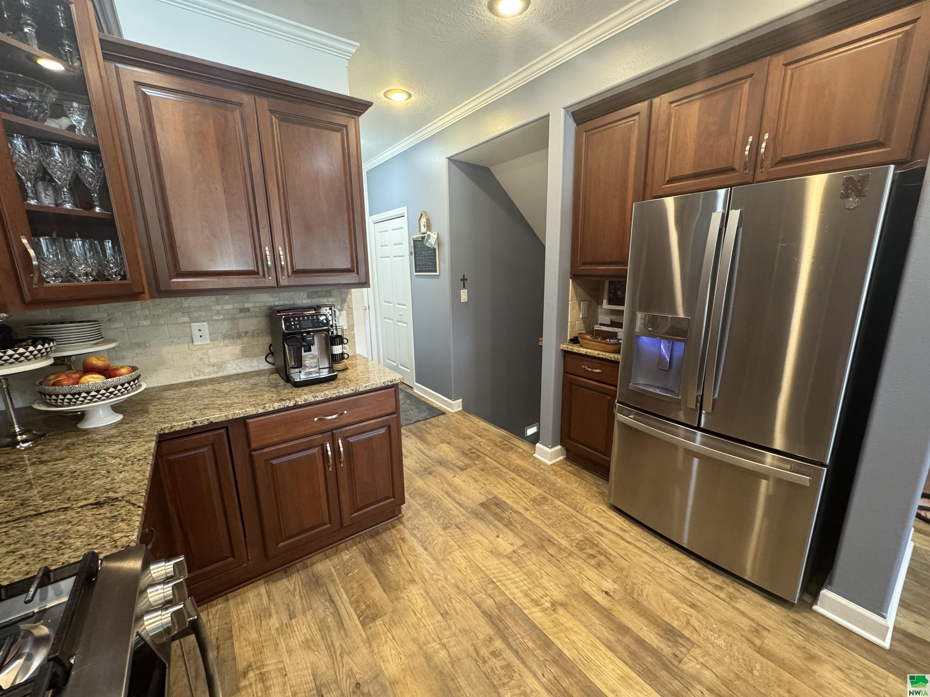 MLS #829077