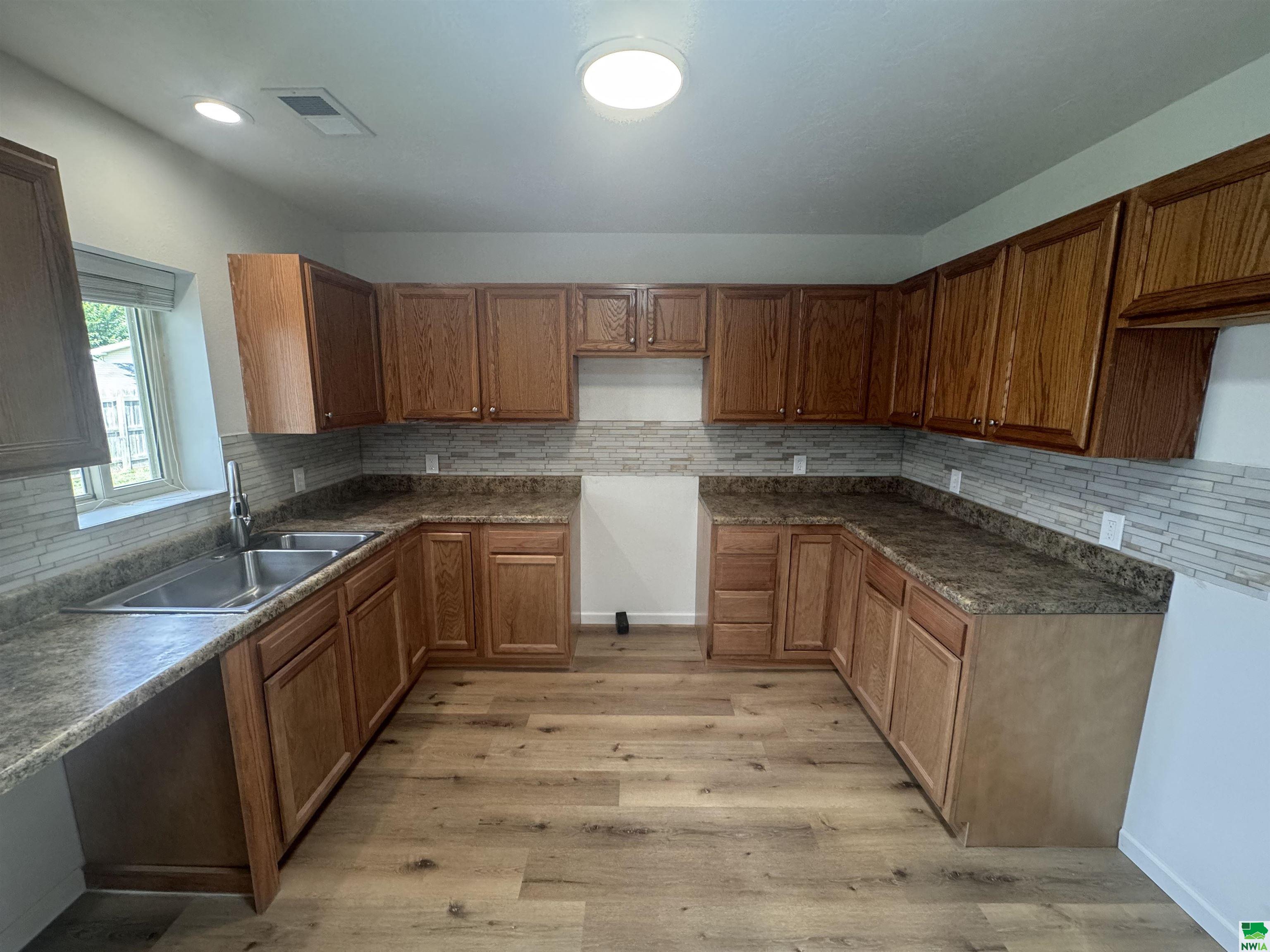 MLS #829098