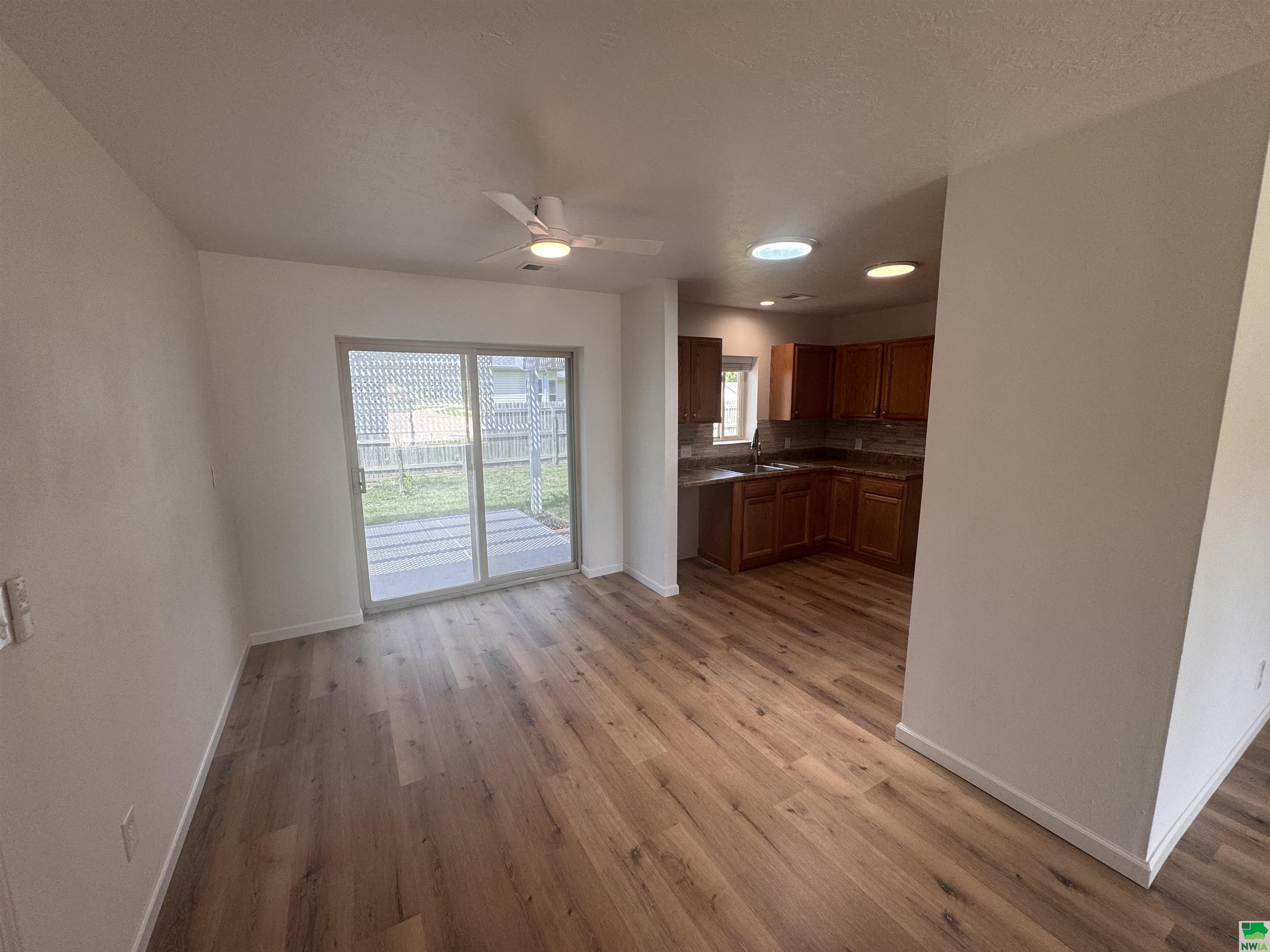 MLS #829098