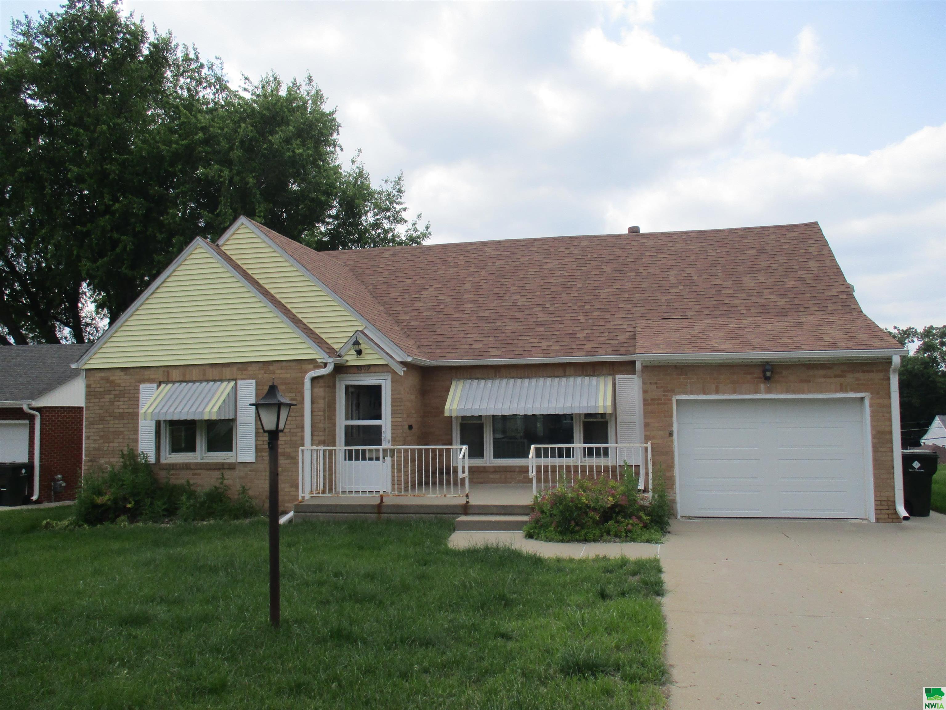 3509 Jennings St, Sioux City, IA 51104 