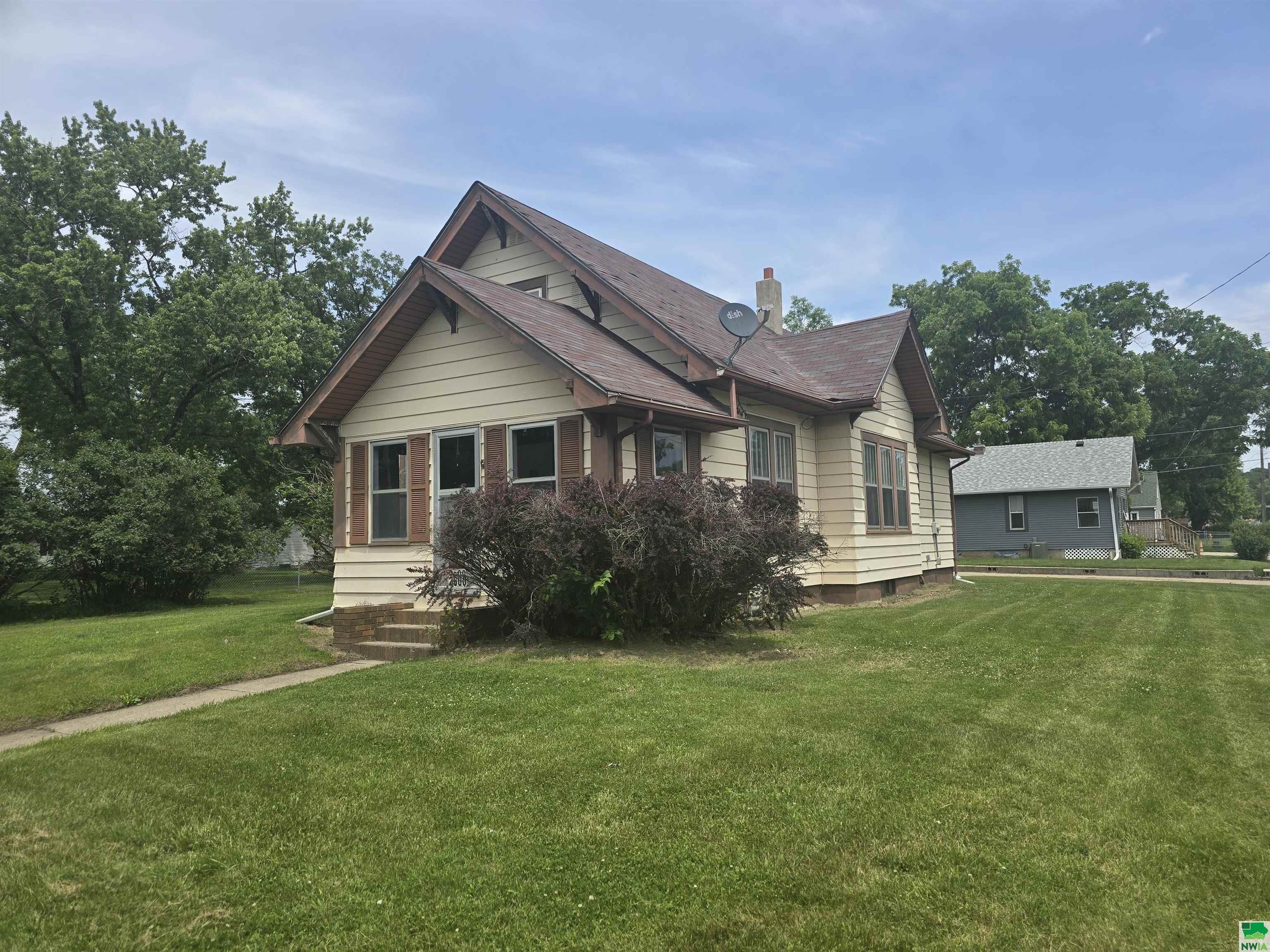 2600 Rebecca Street, Sioux City, IA 51103 