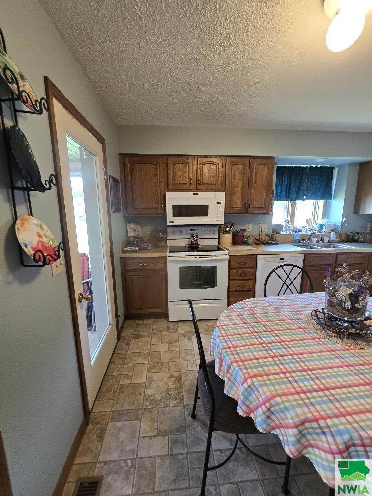 MLS #829130