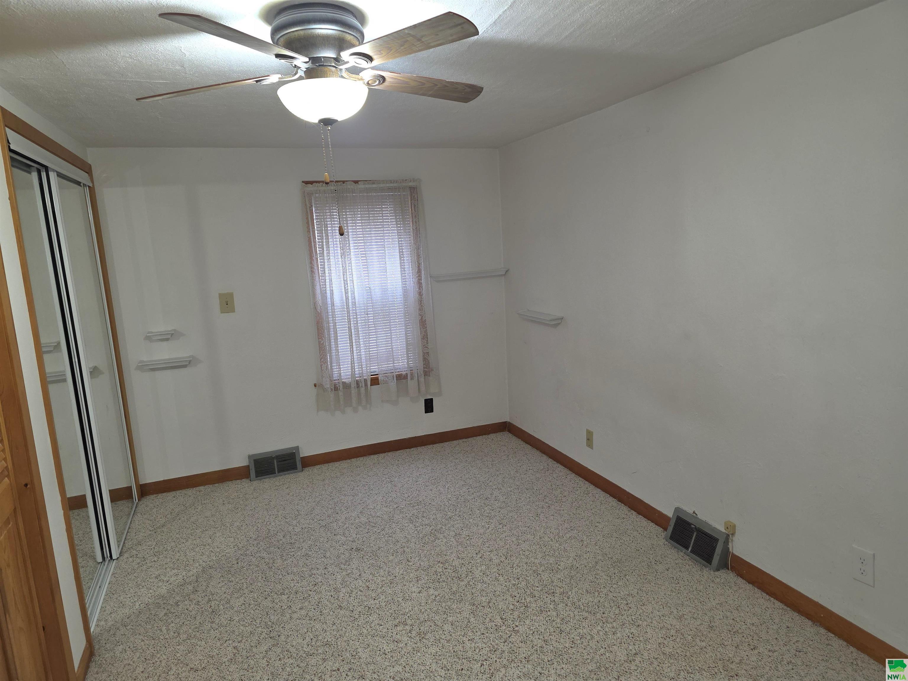 MLS #829131