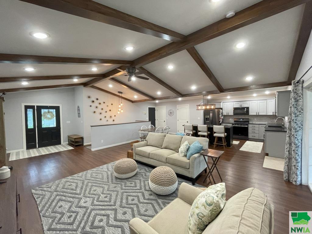 MLS #829141