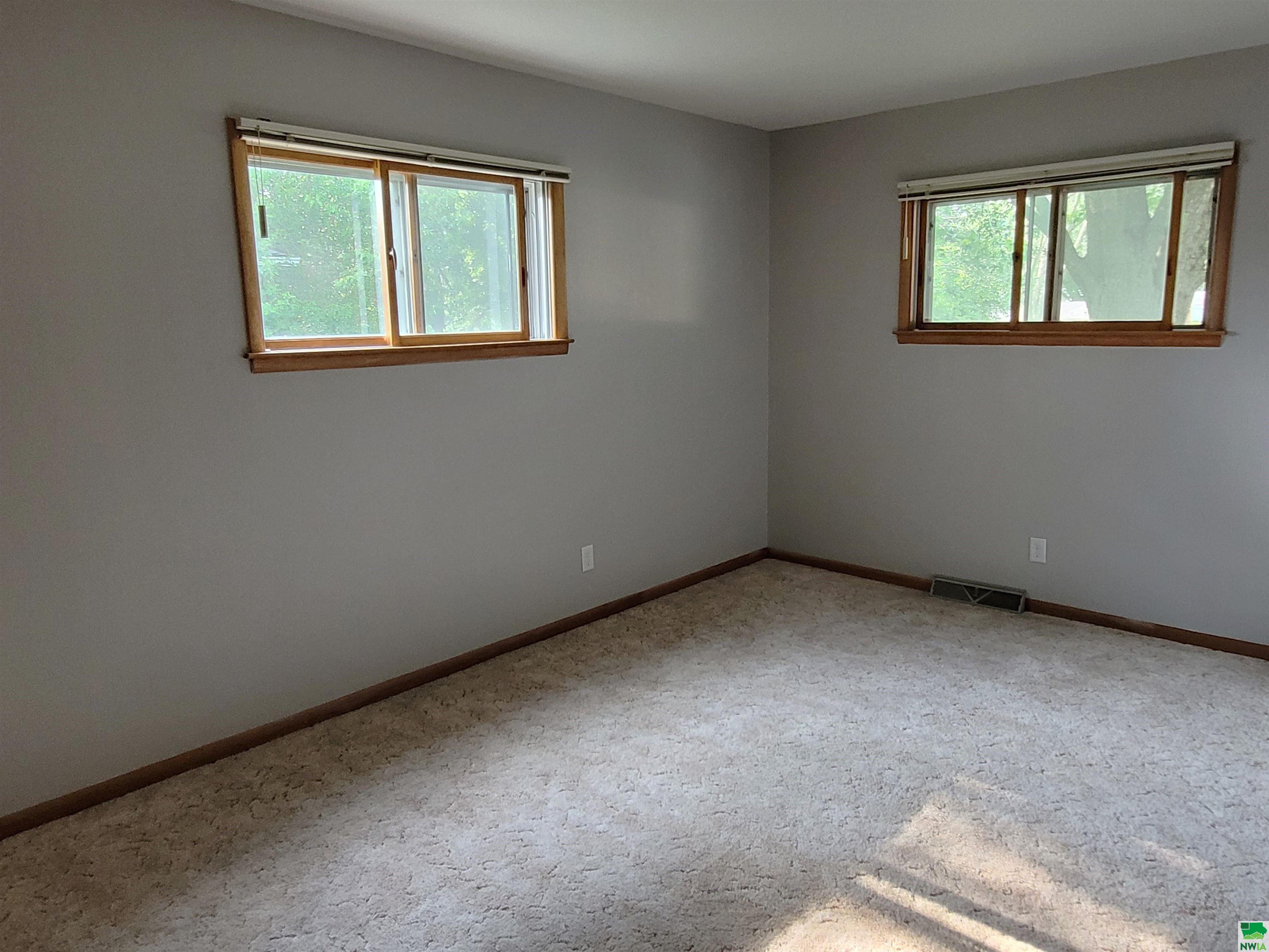 MLS #829172