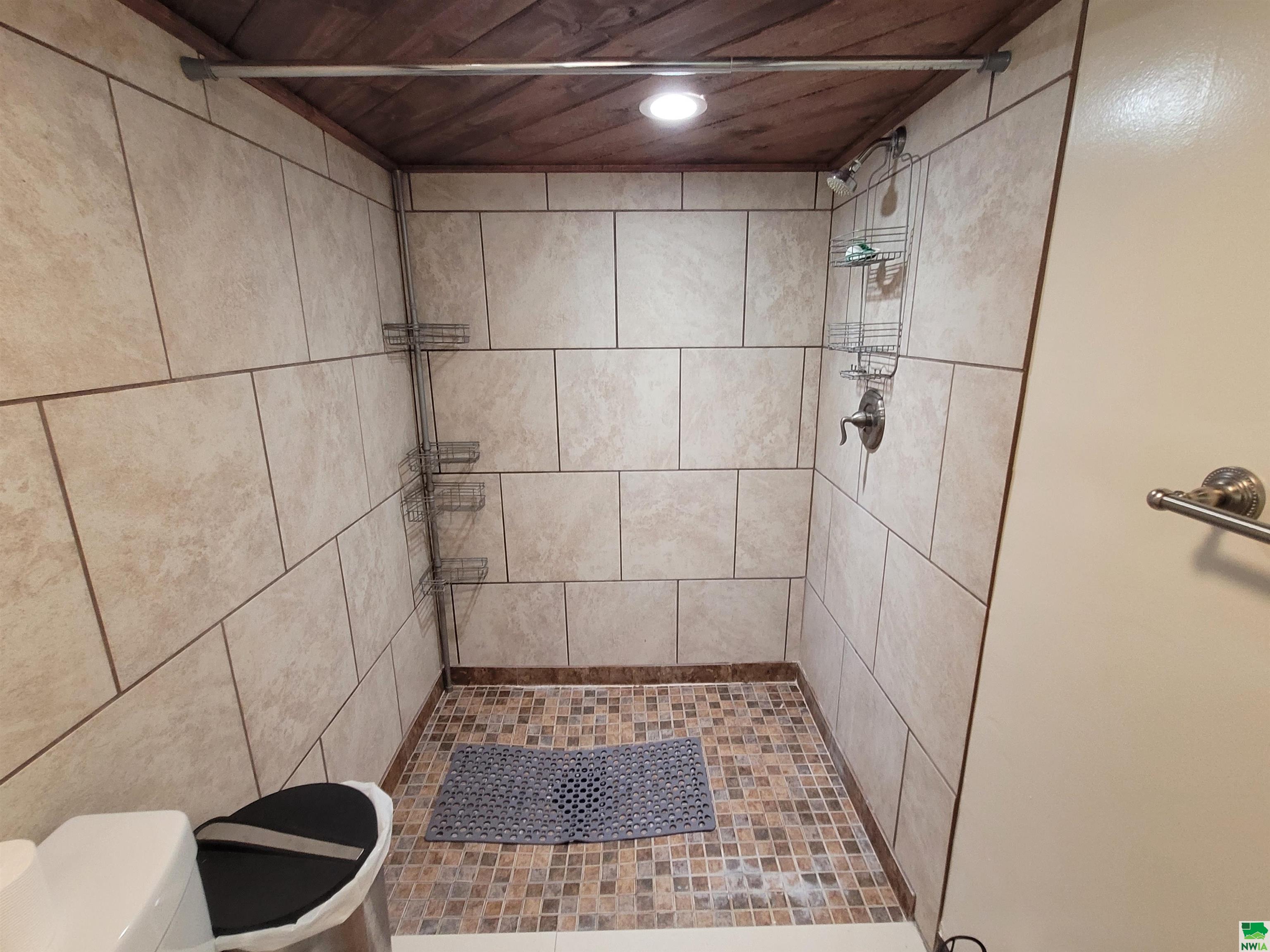 MLS #829172