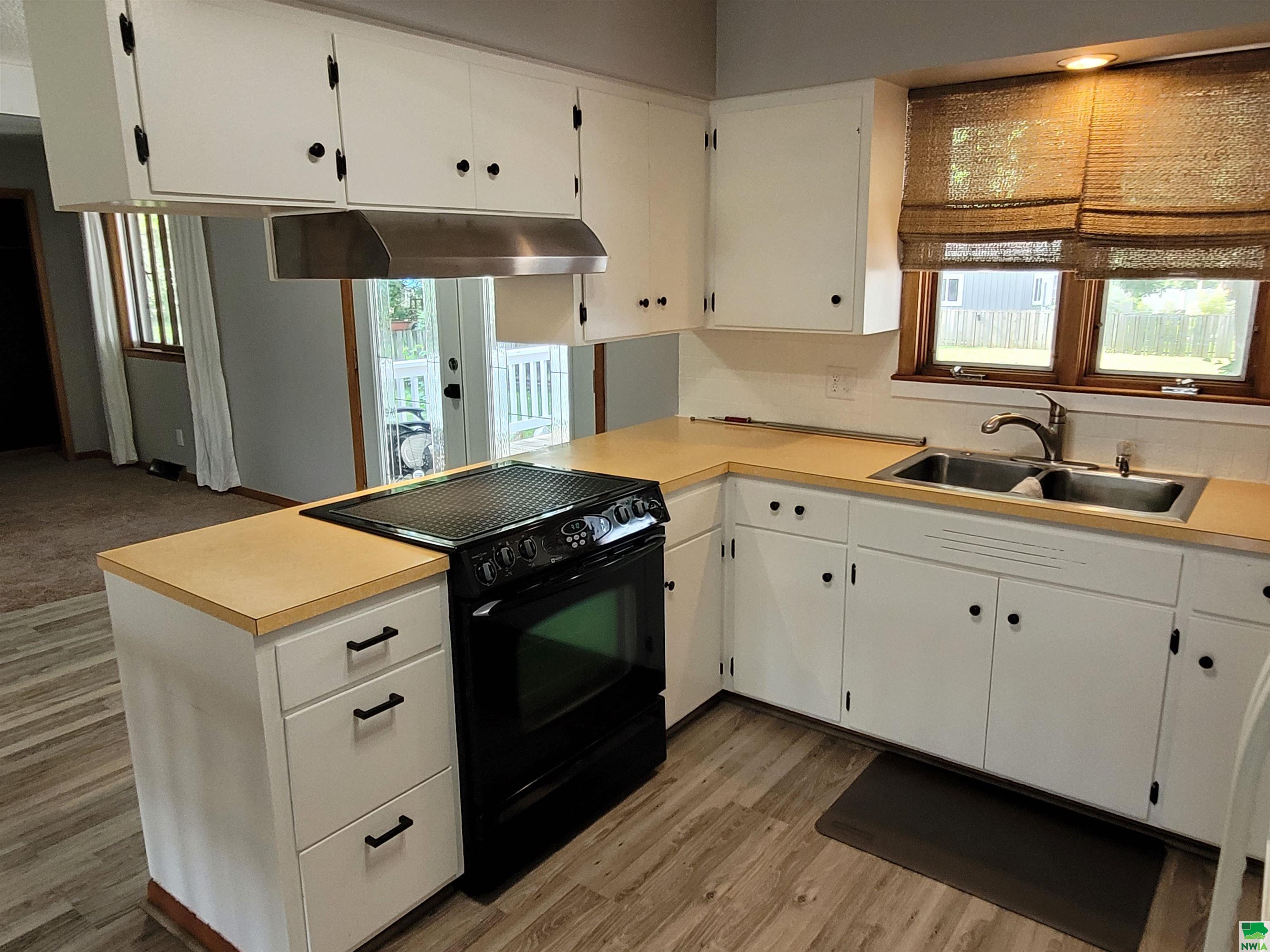 MLS #829172