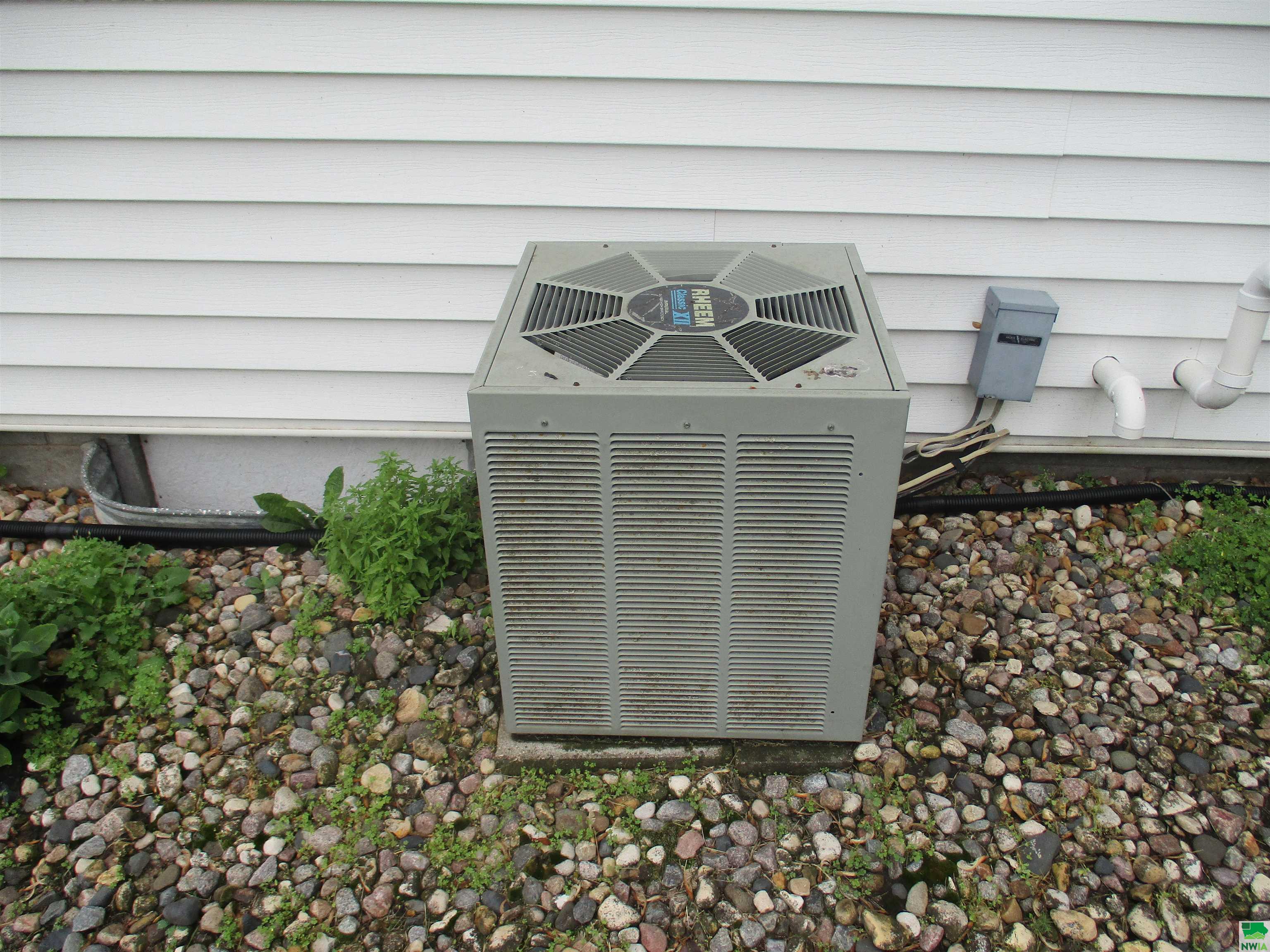 MLS #829173