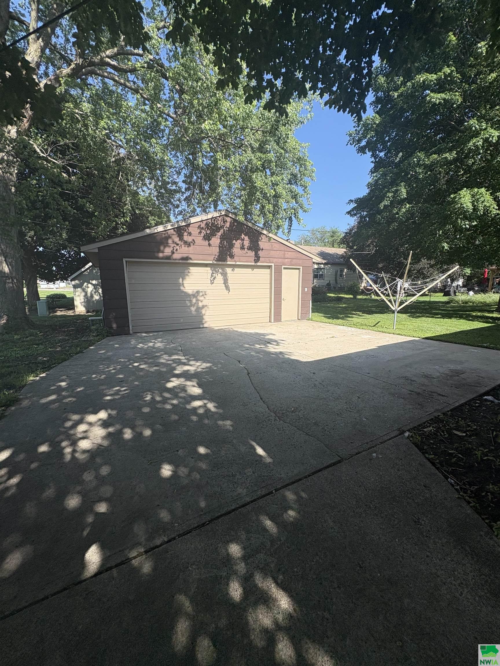 MLS #829177