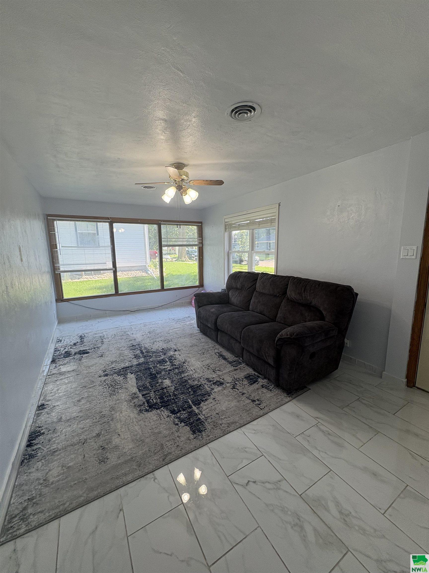 MLS #829177