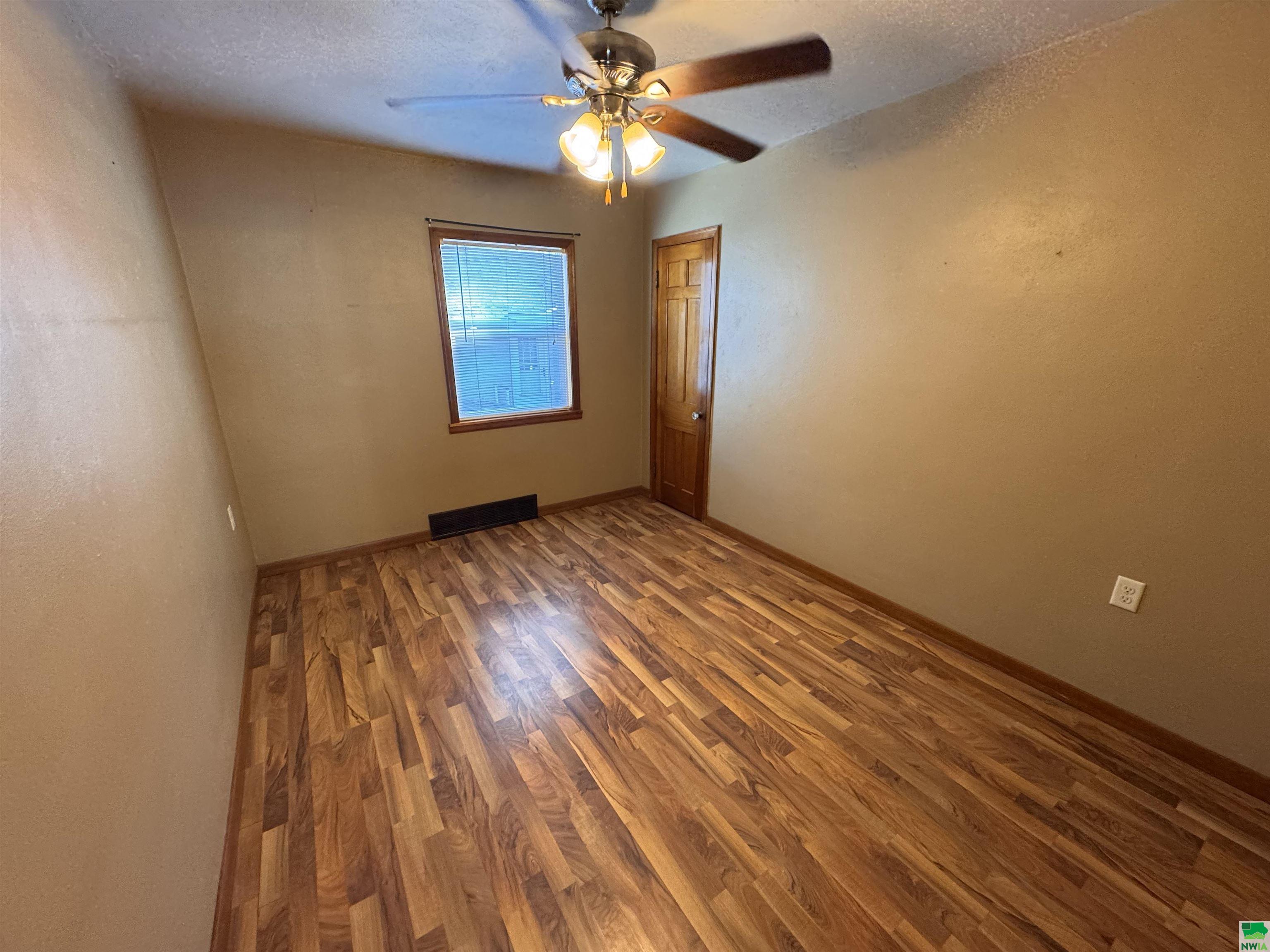 MLS #829179