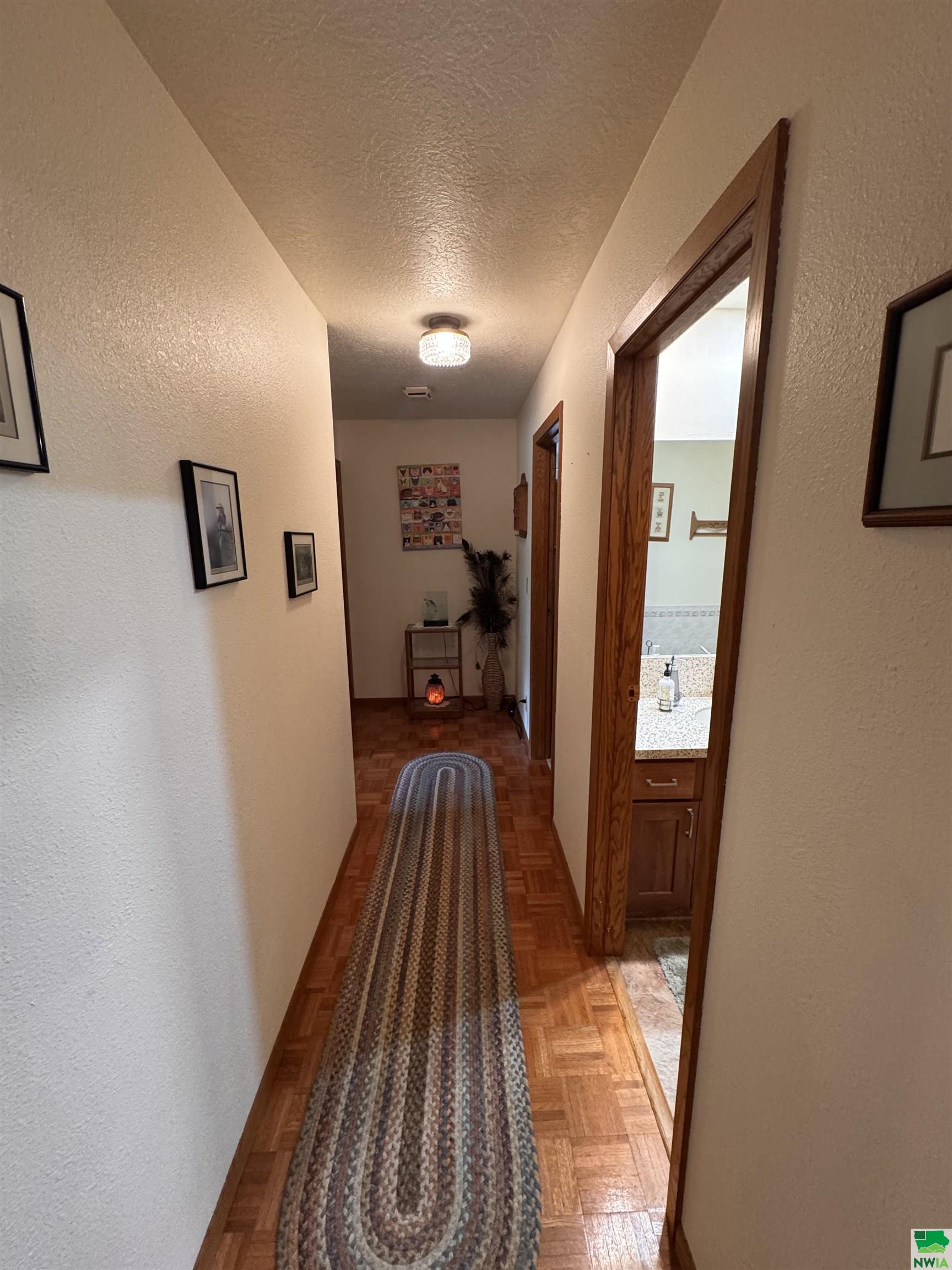 MLS #829180