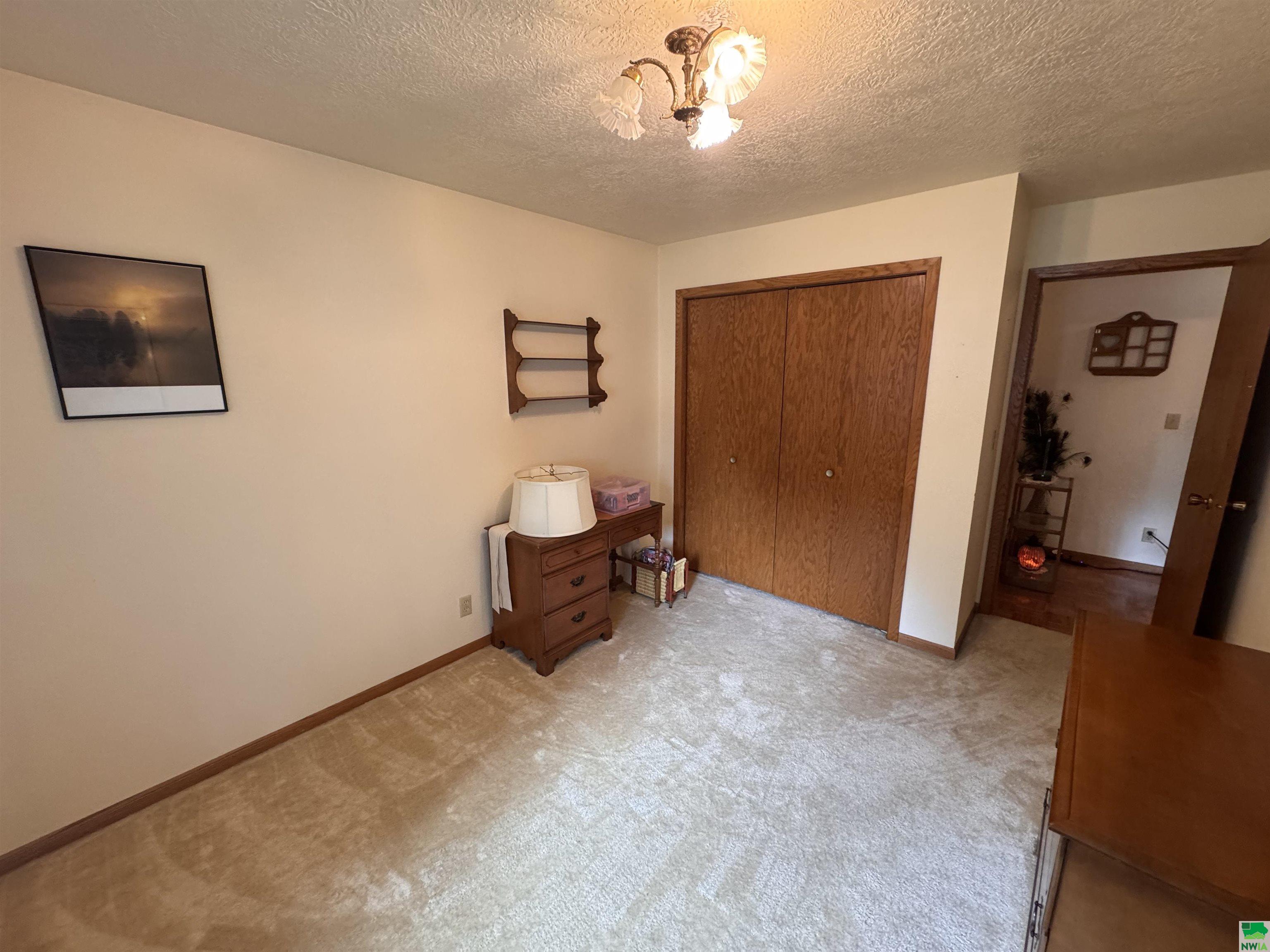 MLS #829180