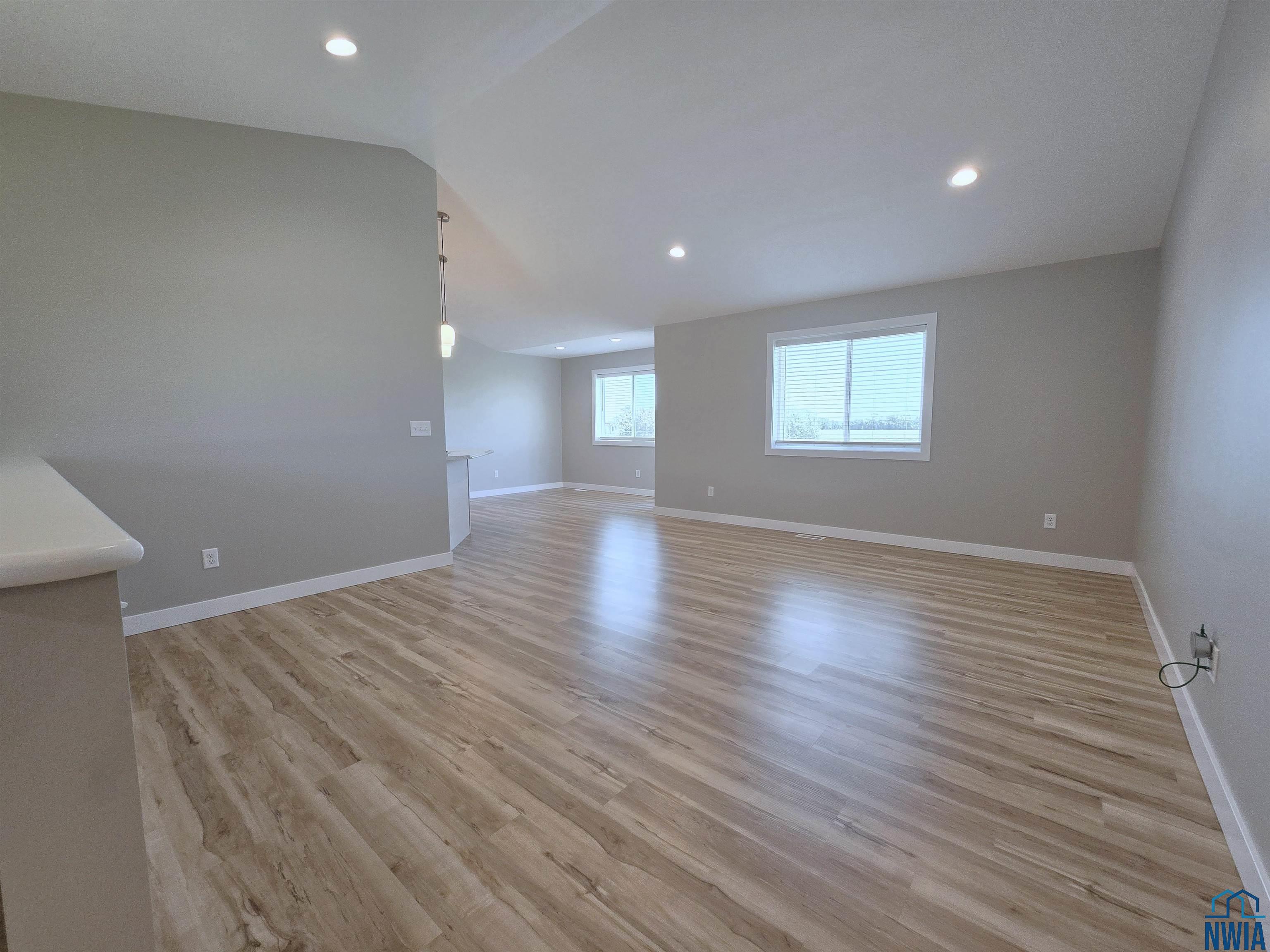 MLS #829183