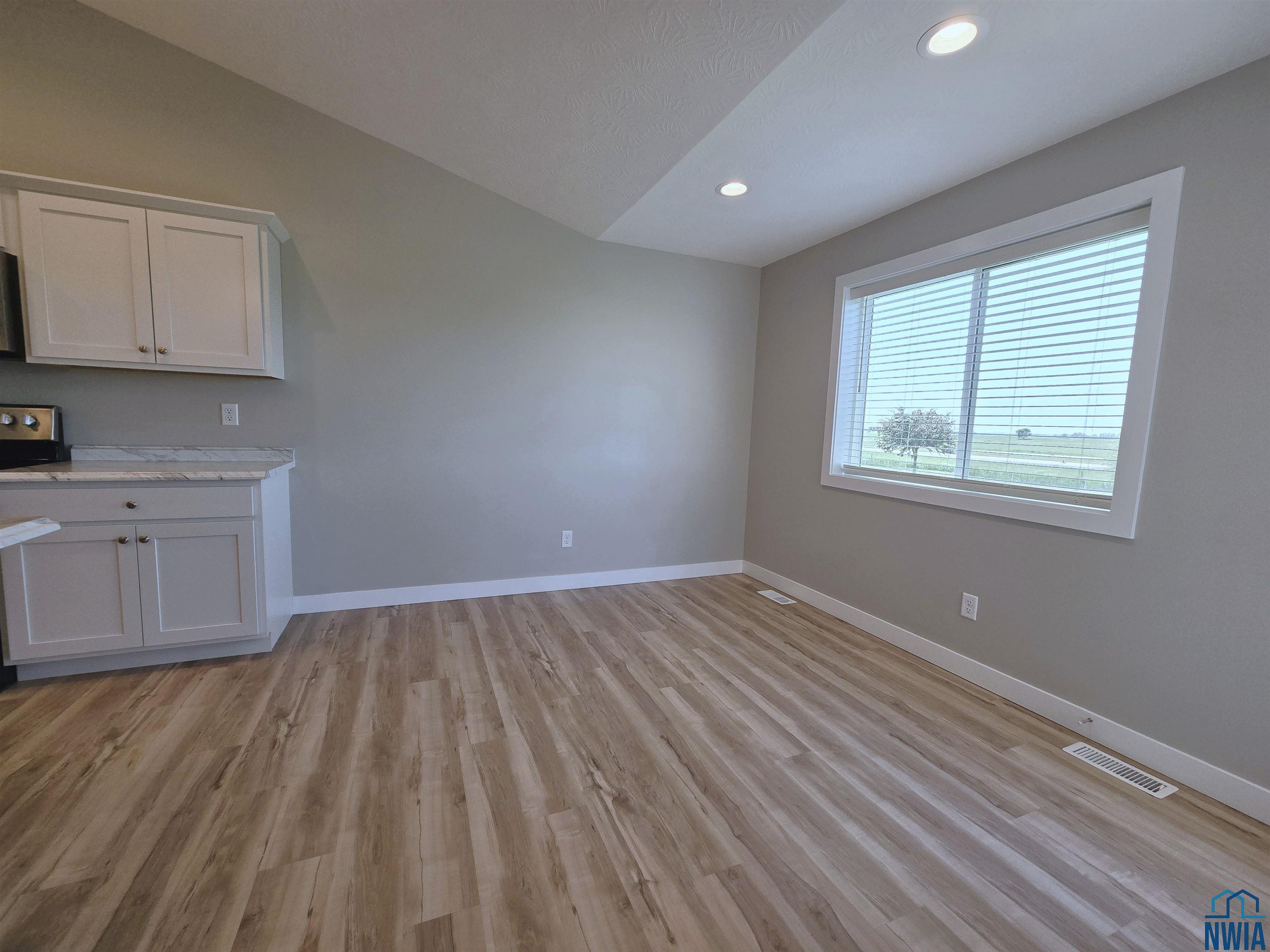 MLS #829183
