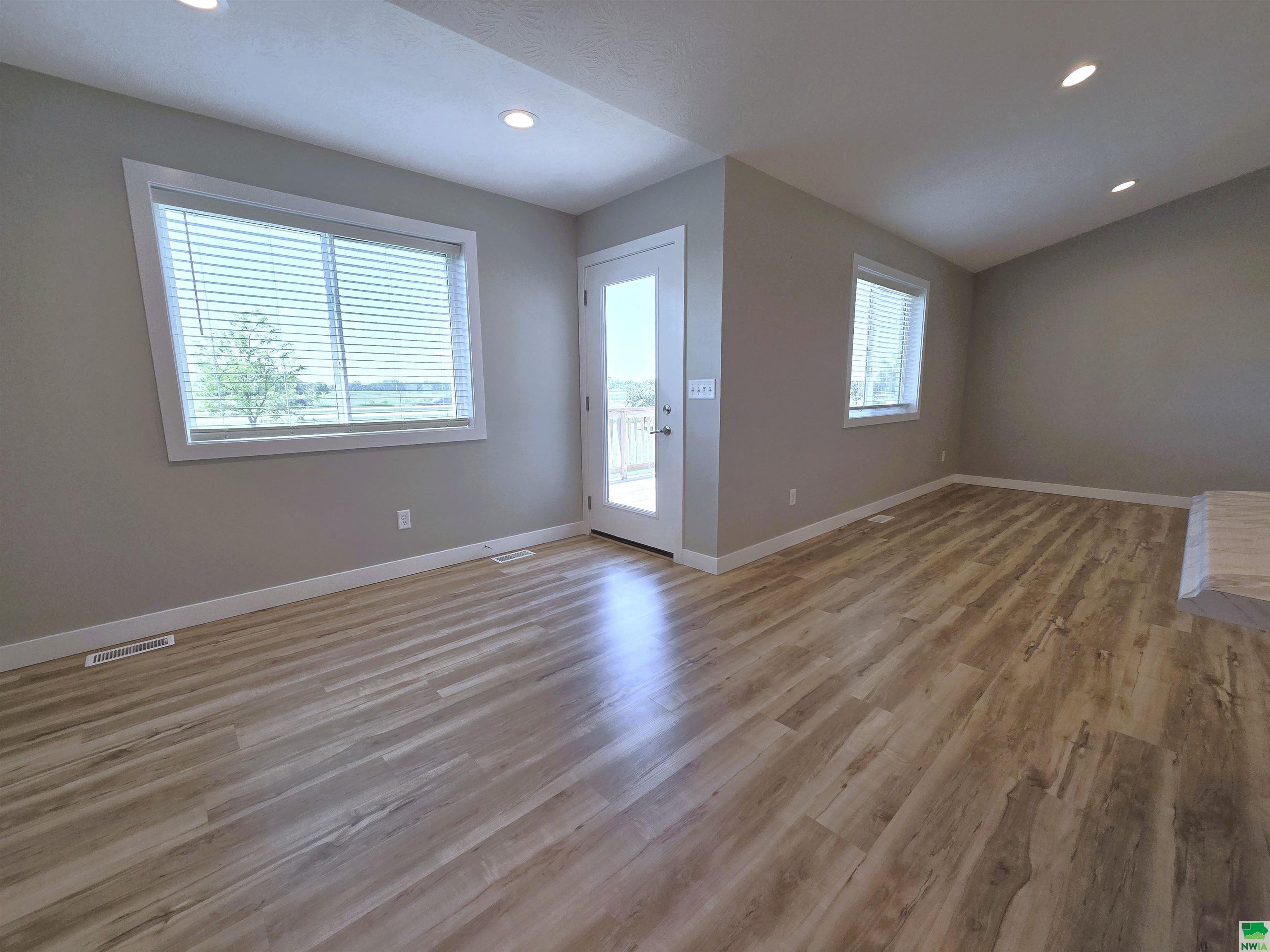 MLS #829183