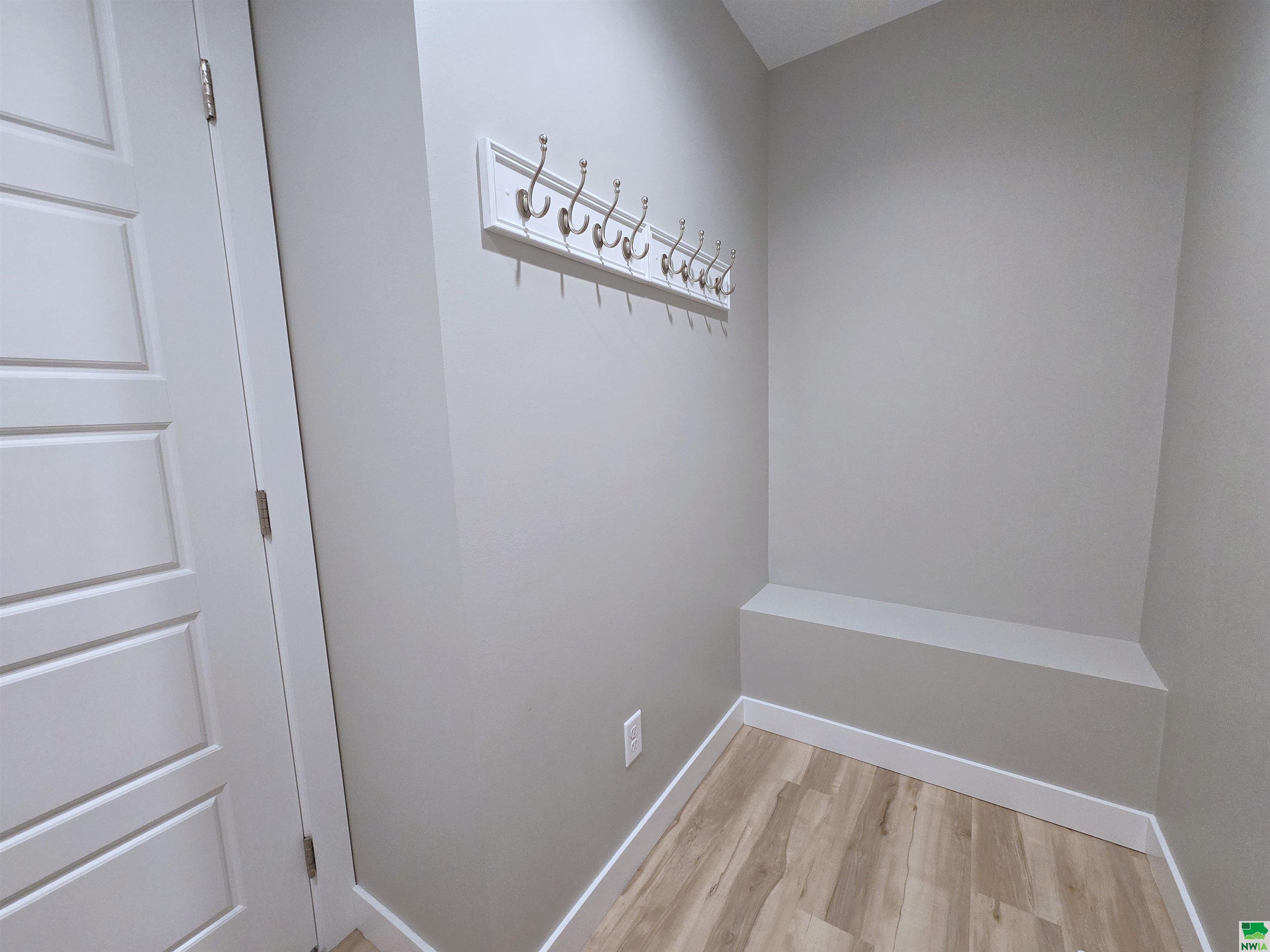 MLS #829183
