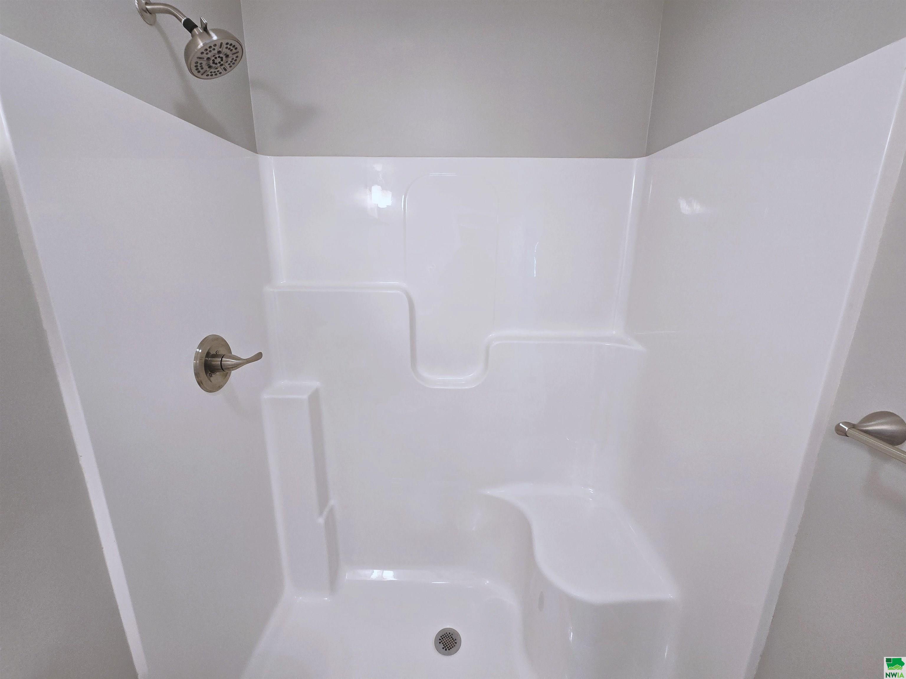 MLS #829183