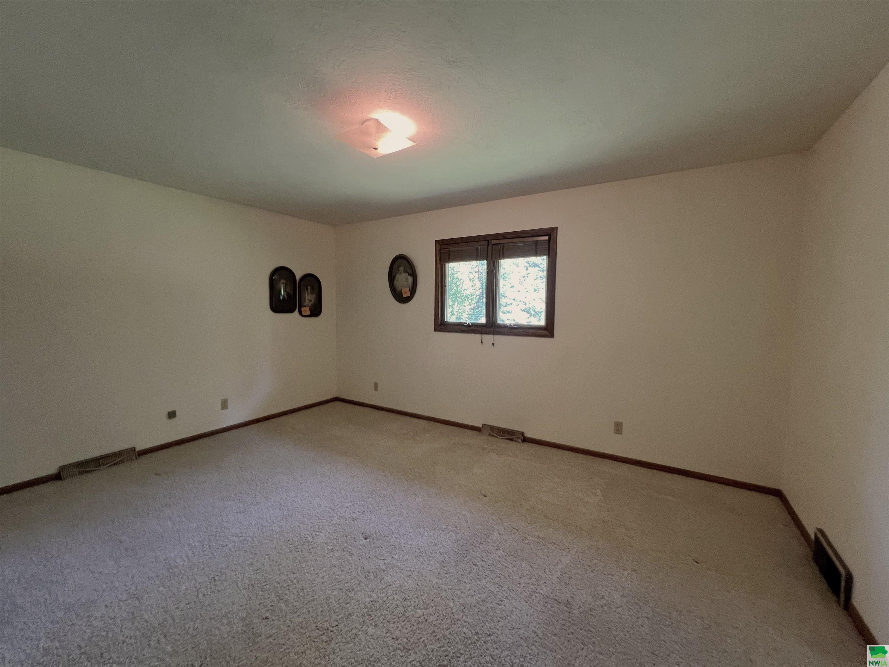 MLS #829189