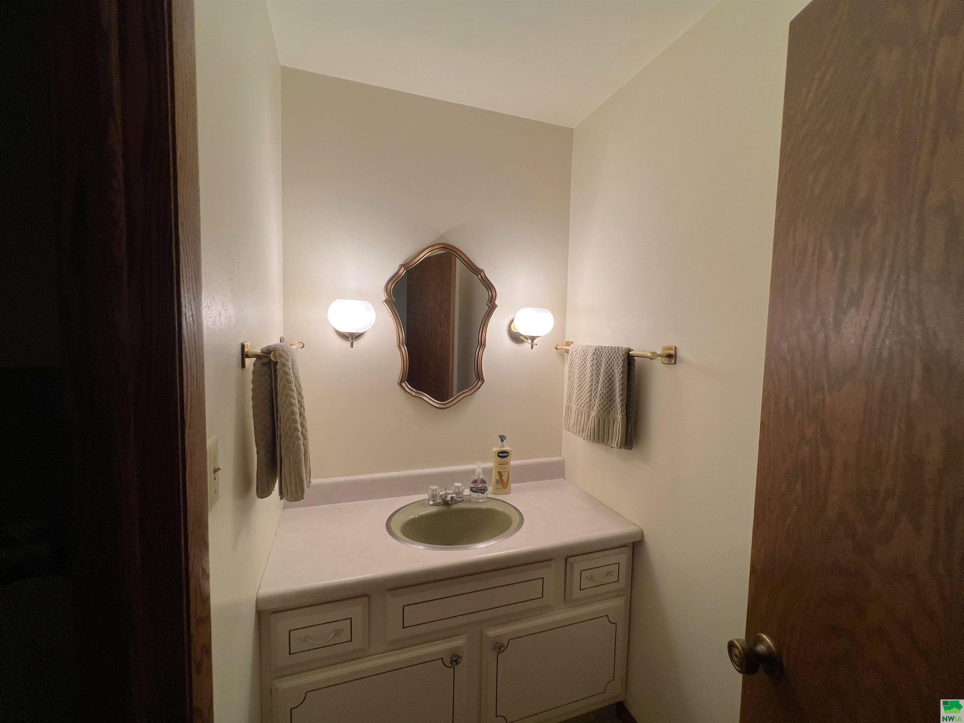 MLS #829189